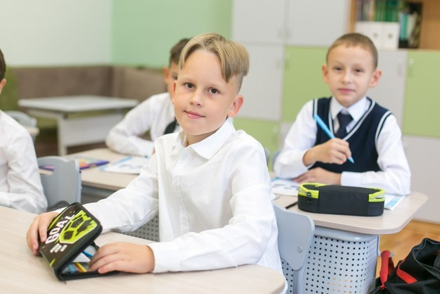 Для первоклассников!. Выпускные фотоальбомы и папки для школ и садиков в Челябинске
