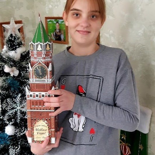 Спасибо нашим спонсорам за новогодние подарки!