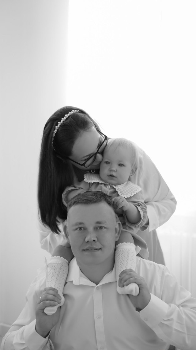 Полина, Михаил, Анечка. Добро пожаловать в мир самого прекрасного — в мир фотографии!