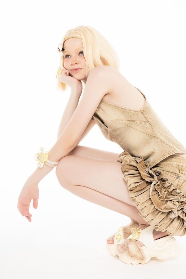 Alina Shmatova. DISTINCTIVE MODEL AGENCY. Модельное агентство специализирующиеся на зарубежном плейсменте моделей