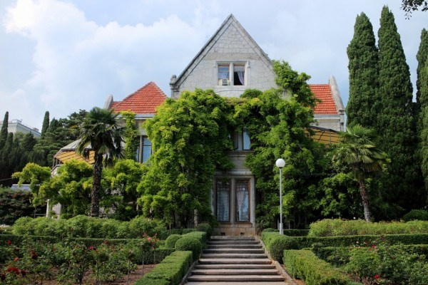 Топ локаций для фотосессии в Крыму - советы от фотографа. Профессиональная фотосъемка в Крыму. Натуральные эмоции и живые кадры. Забронируйте дату прямо сейчас!