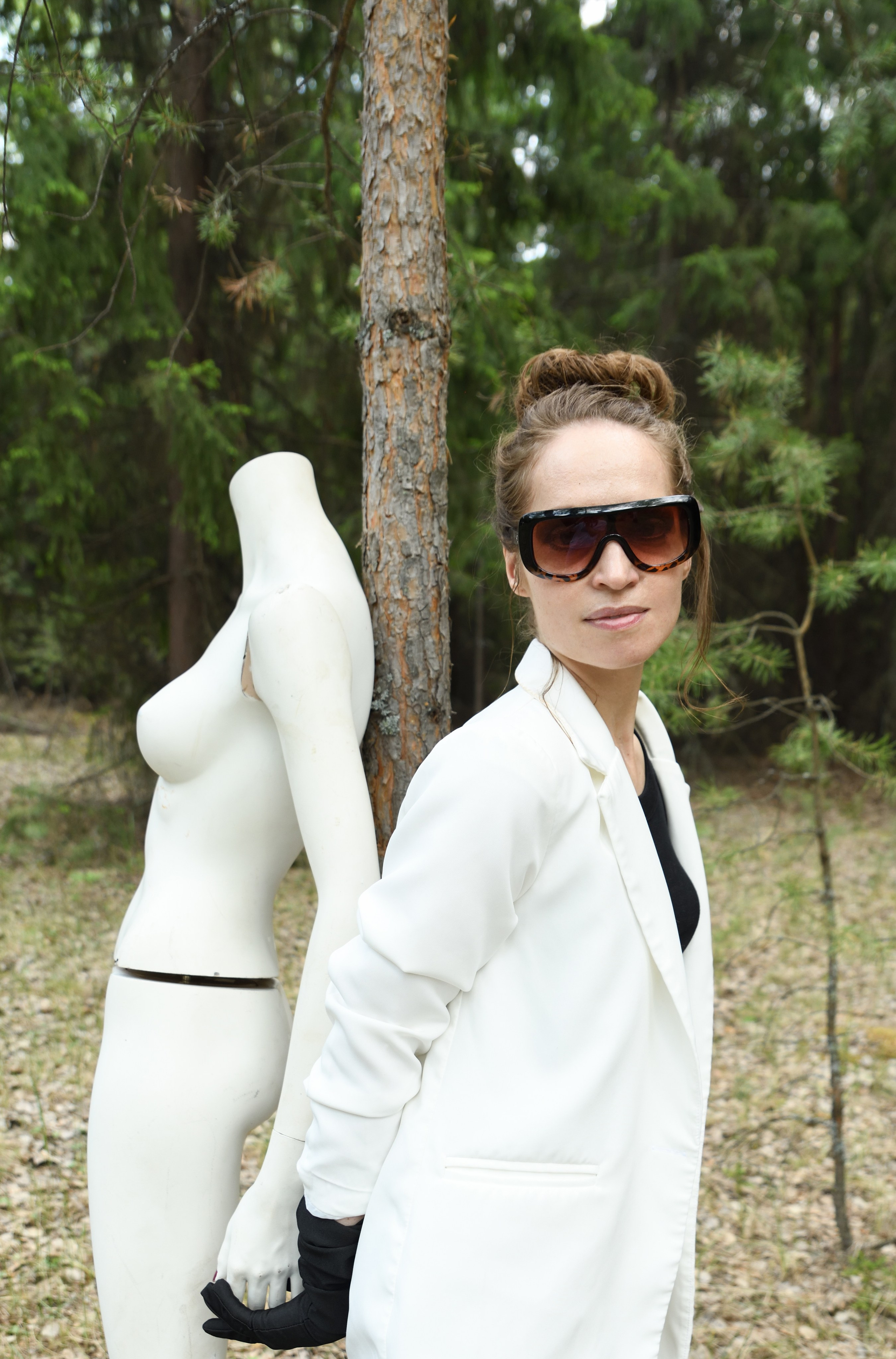 THE SILENT DOUBLE. Yulia Yurchevskaya | Art Director & Visual Visionary