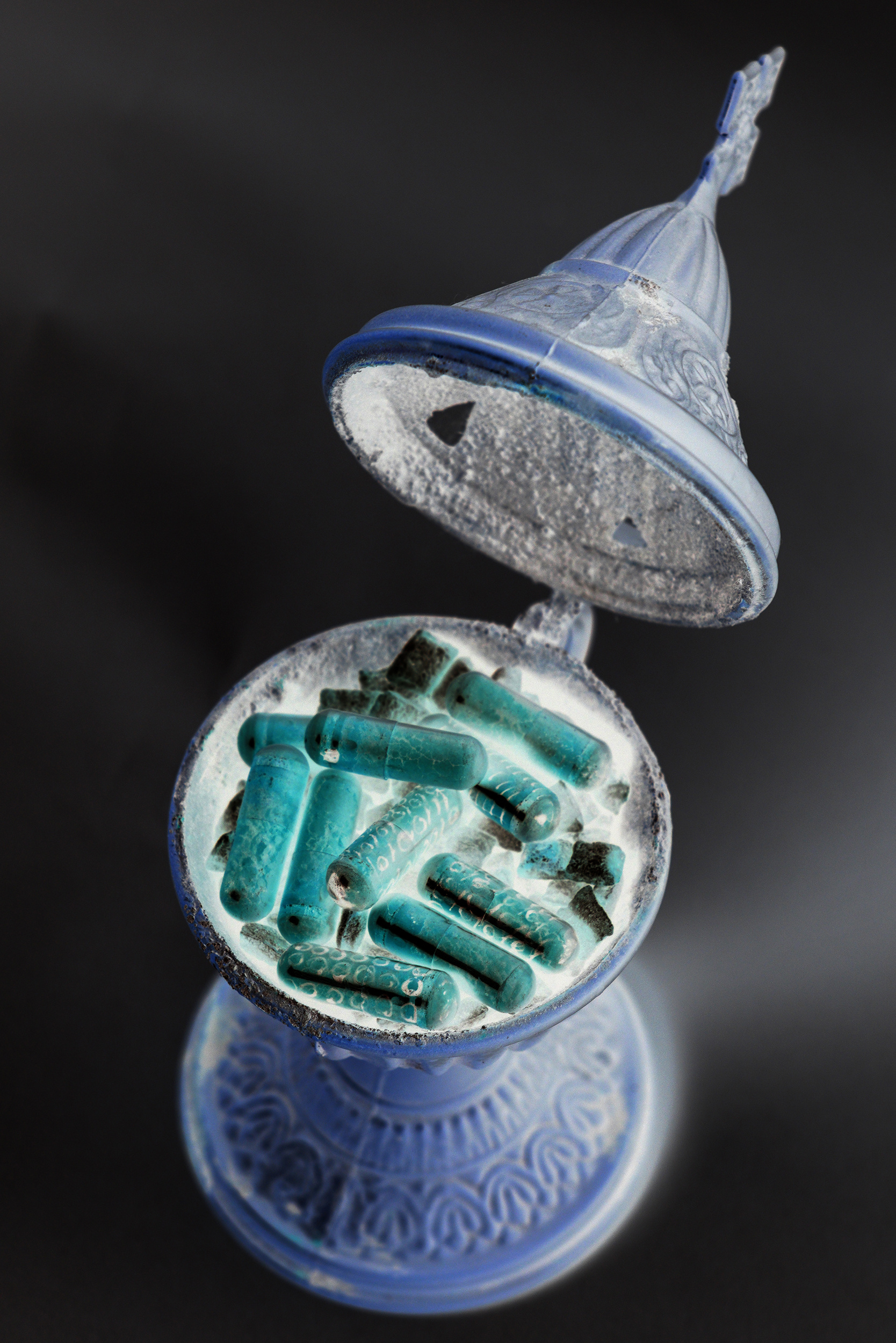 Pills of digitality / Pills of immortality (2019). Igor Tereshkov