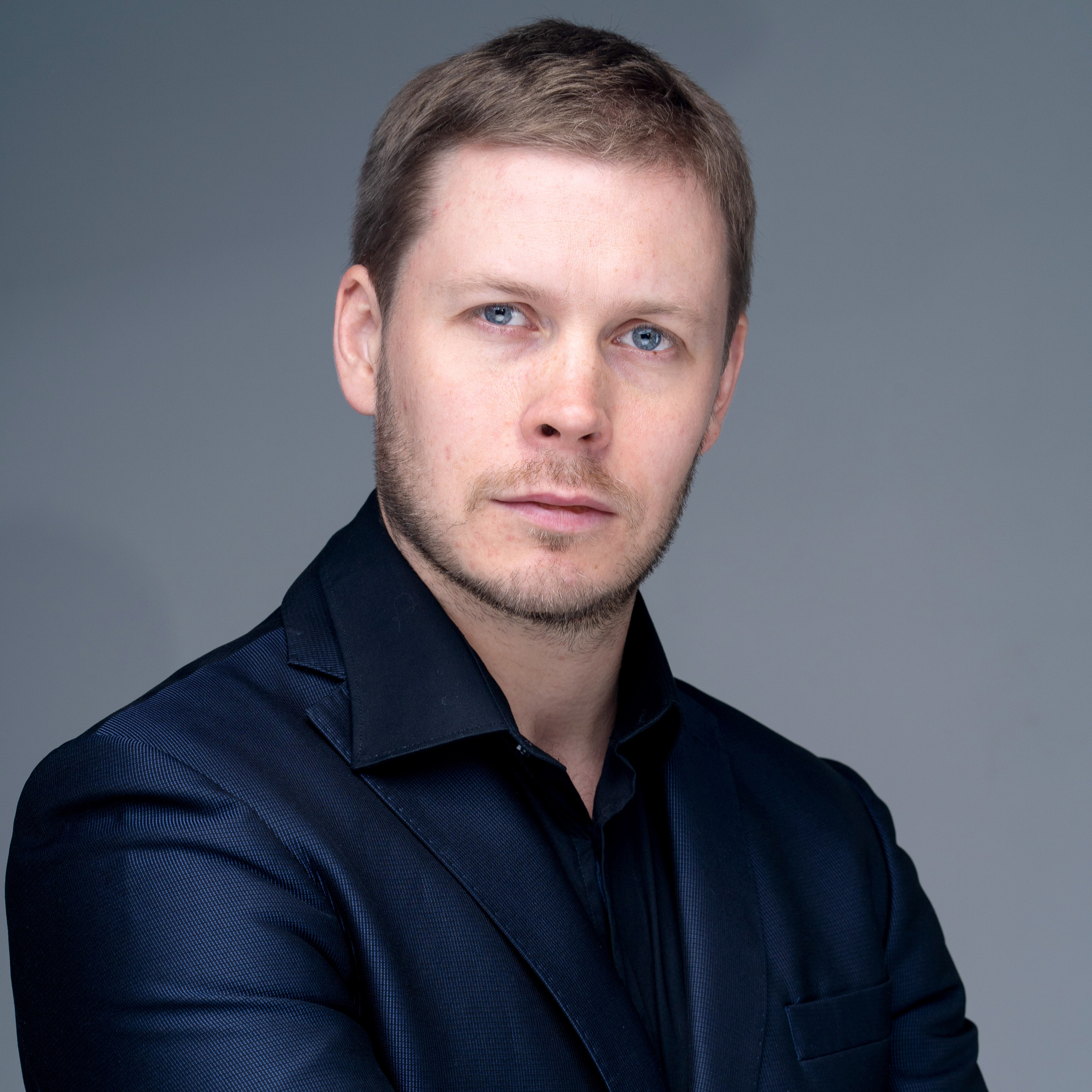 Портретный фотограф. Актёрское портфолио