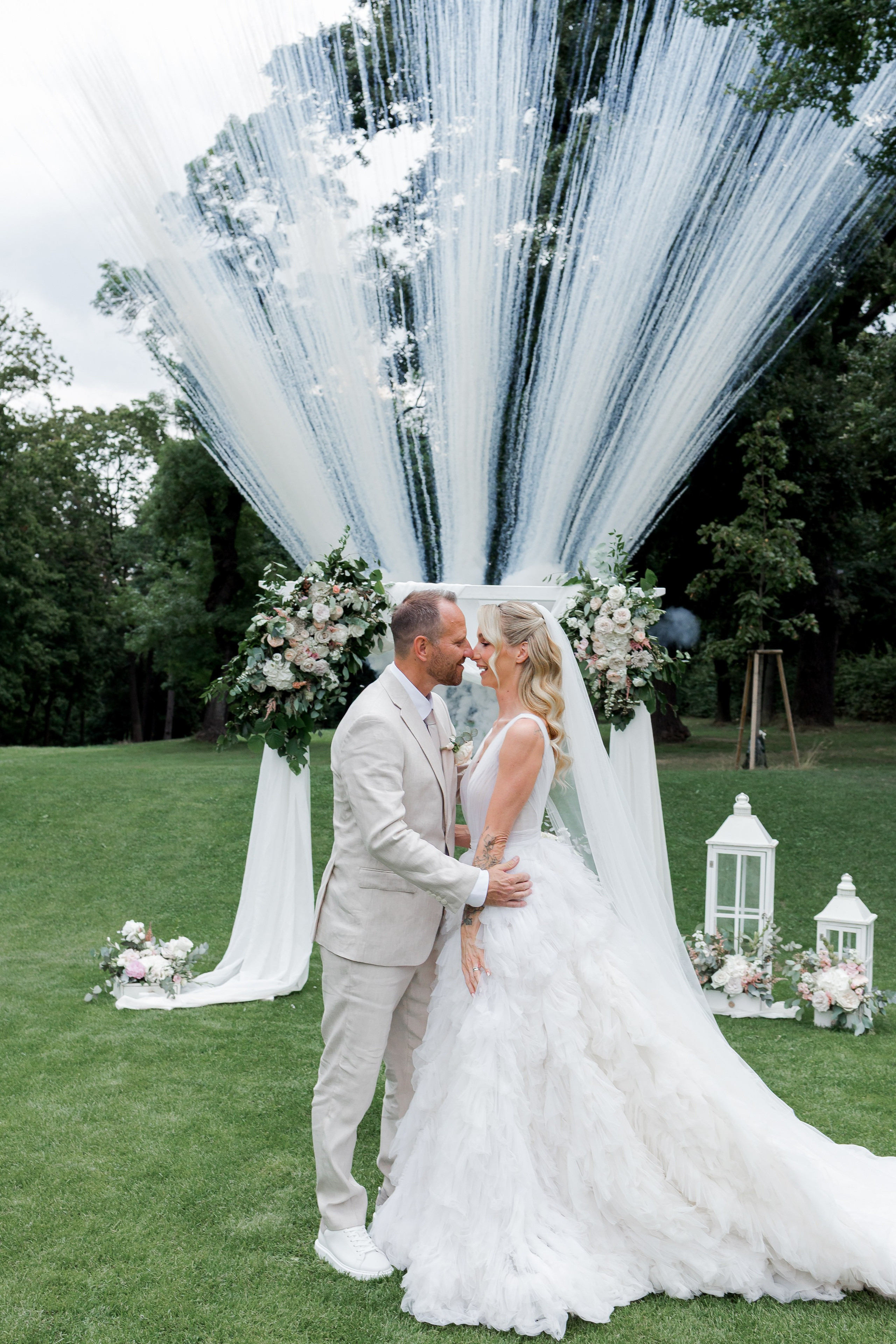 Wedding Prague. Wedding photographer Europe