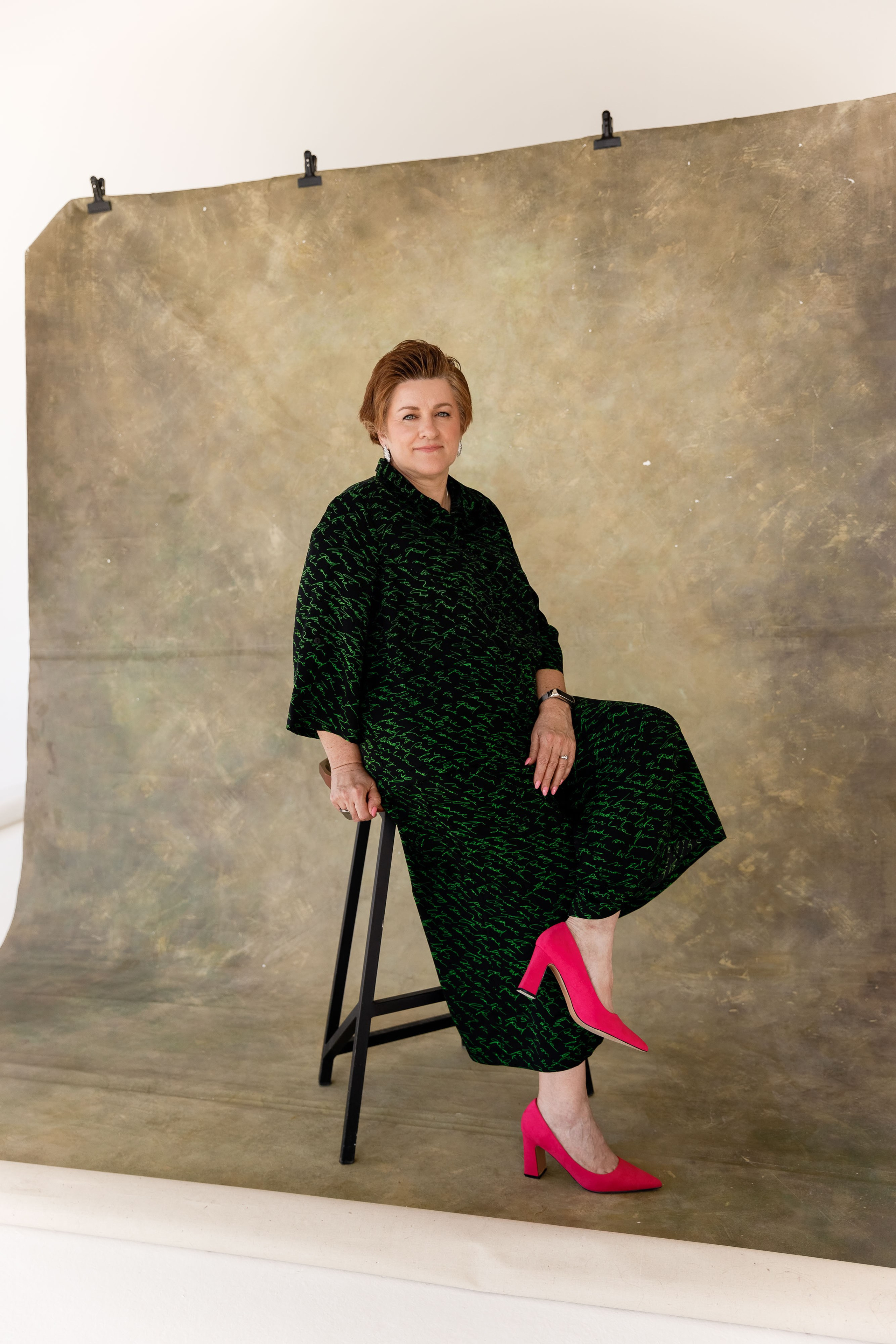 ИЗ БАБУШКИ В ЗВЕЗДНОГО РЕДАКТОРА