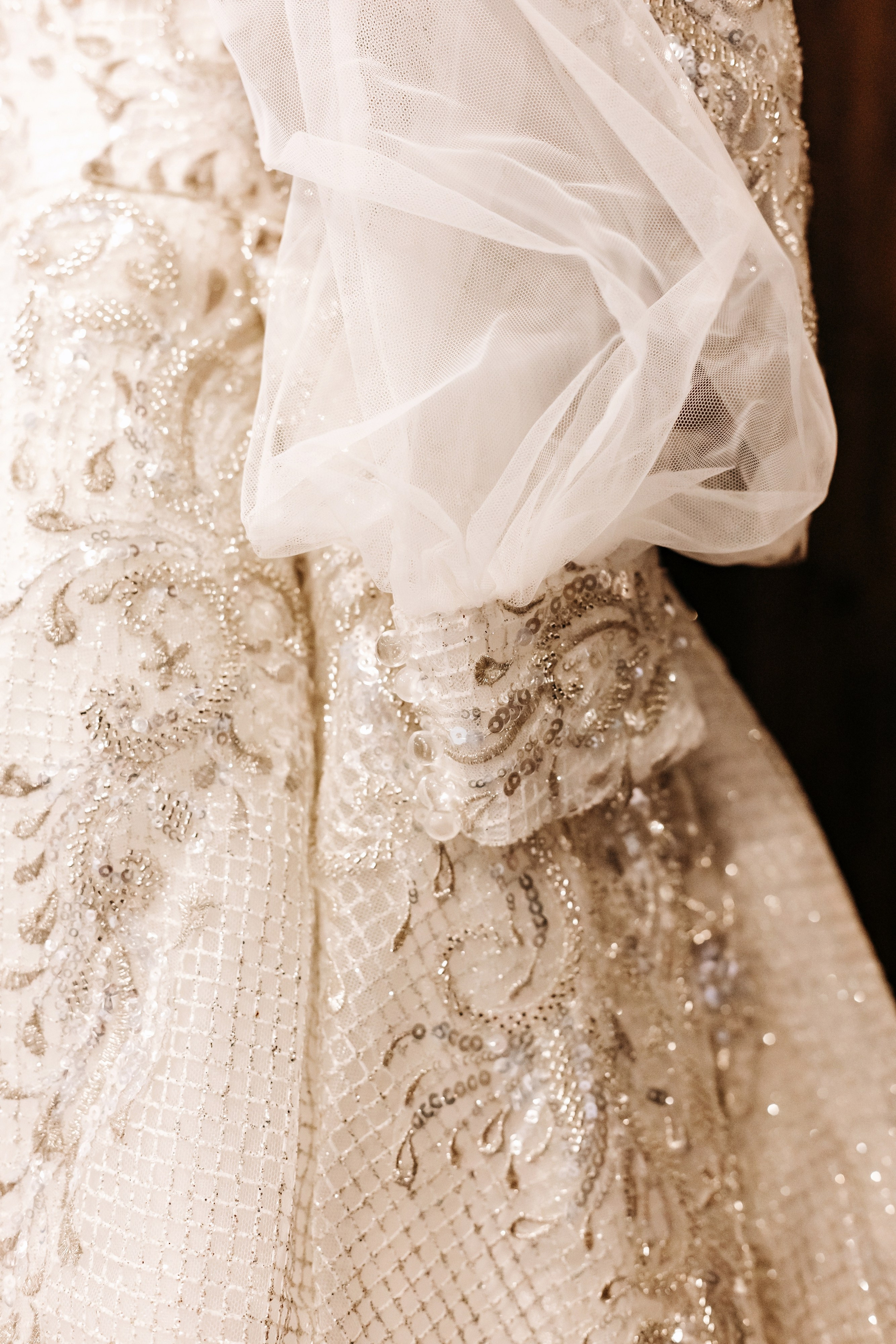 Эмоциональные кадры, которые передают атмосферу вашего свадебного торжества