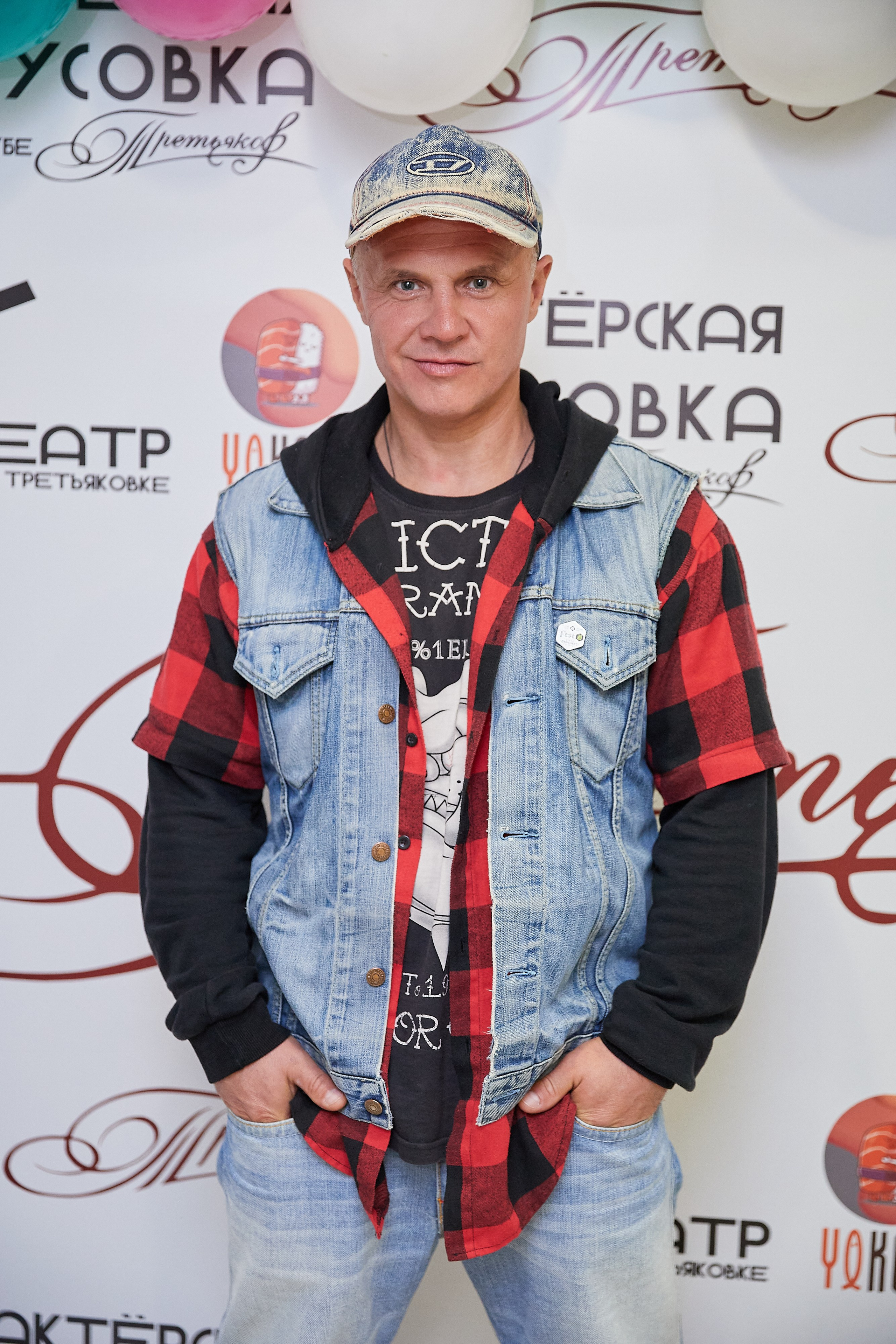 Денис Волк актёр / модель / спортсмен