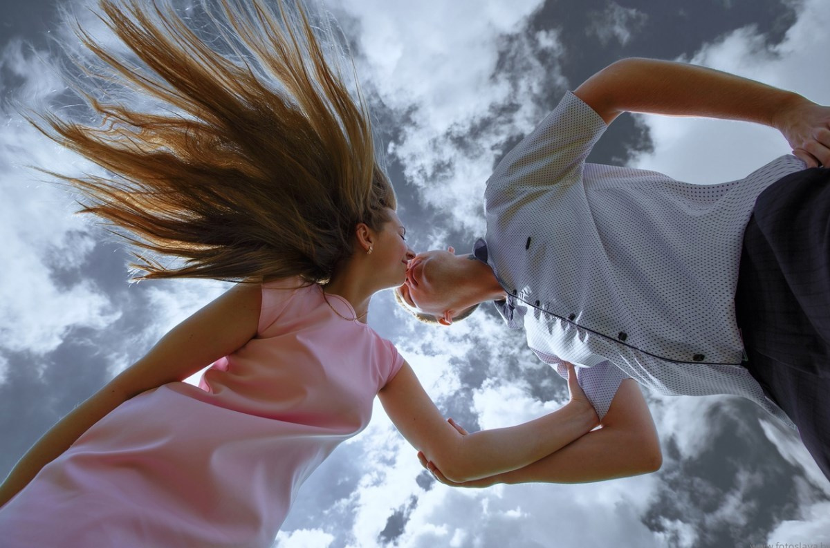 стоимость фотографа на свадебную фотосессию, цена индивидуальной  фотосессия в студии и на природе,