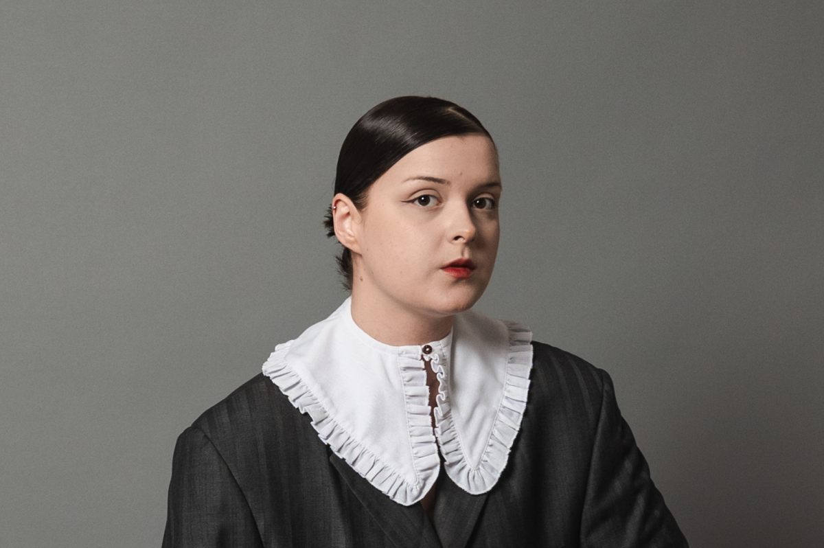 Автопортретная Моменты