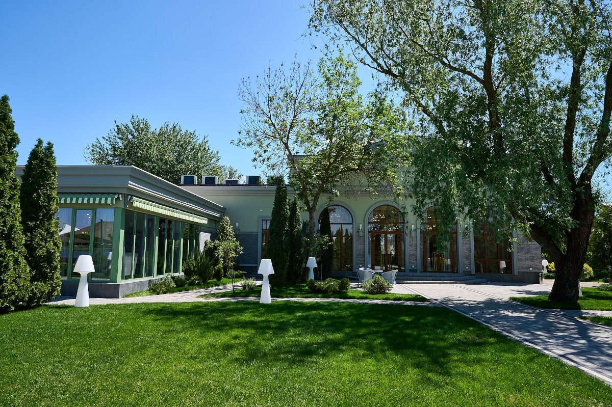 Один из самых популярных ресторанов для свадьбе в Ростове Усадьба Голицына