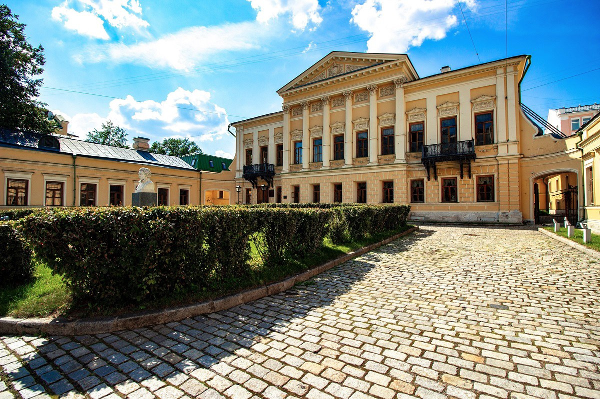Локации в помещениях. Винтажные фотосессии в Москве