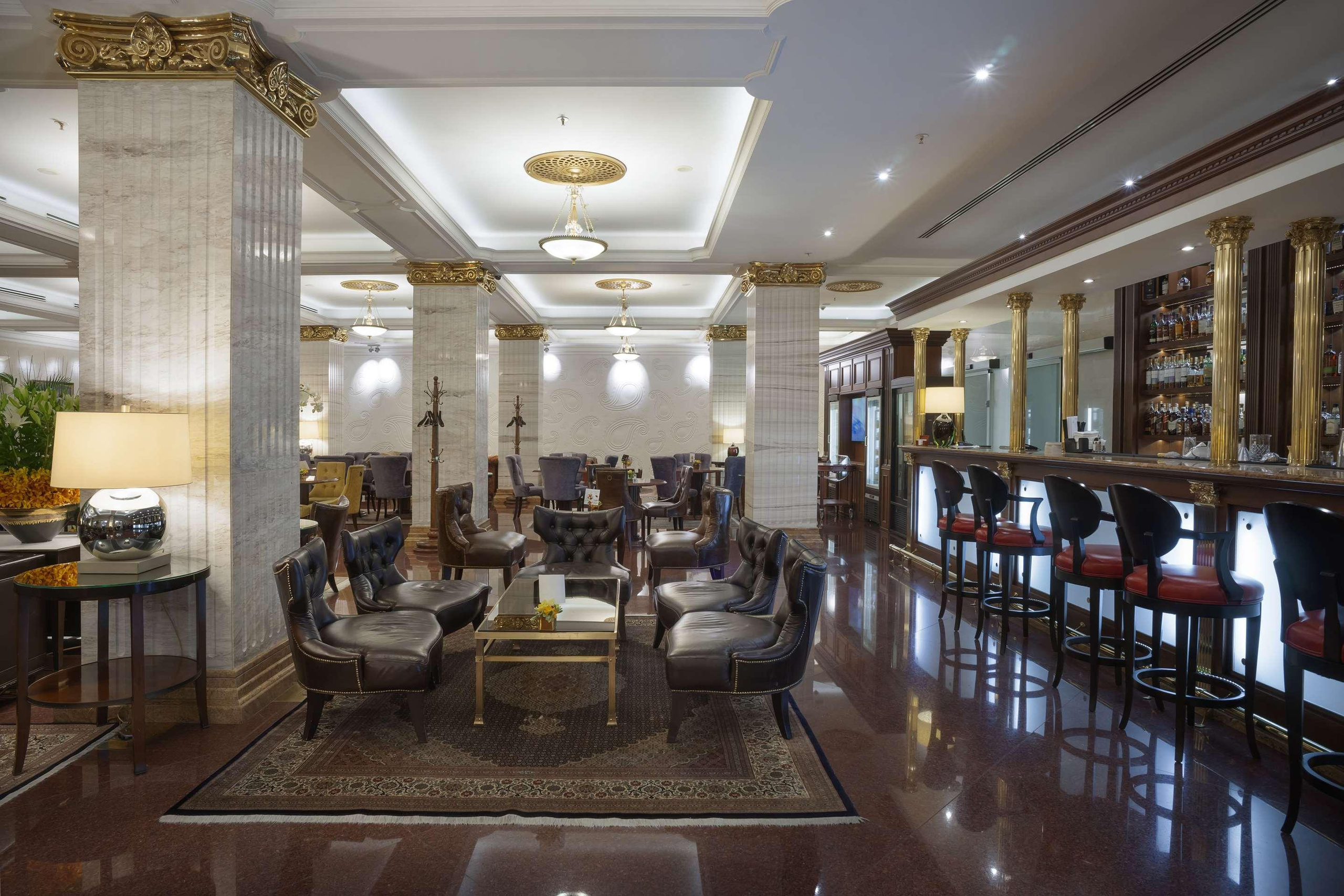 Красивые отели Москвы. Фото Радости. Свадебный и семейный фотограф в Москве Юлия Самойлова