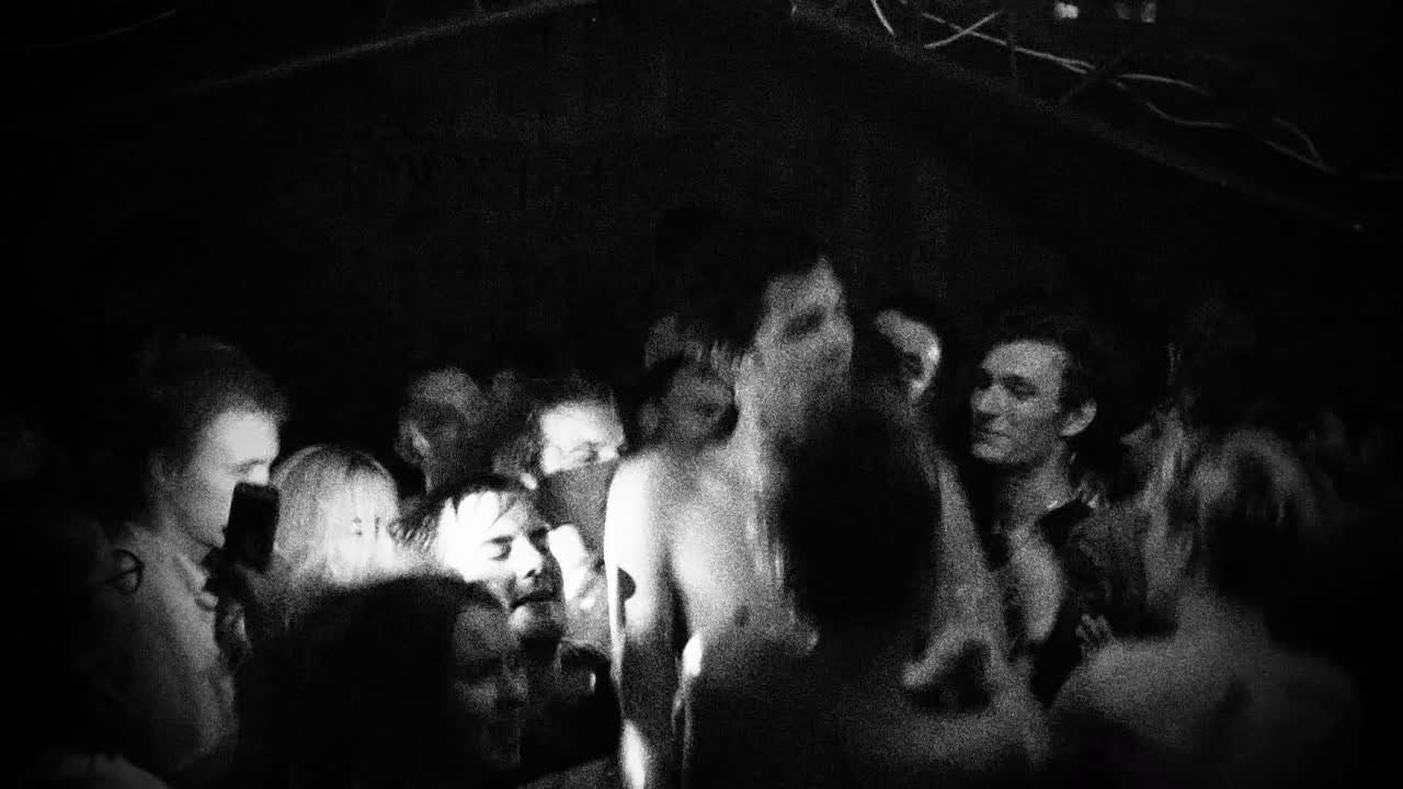 Видео. Аня белка — художница и фотограф