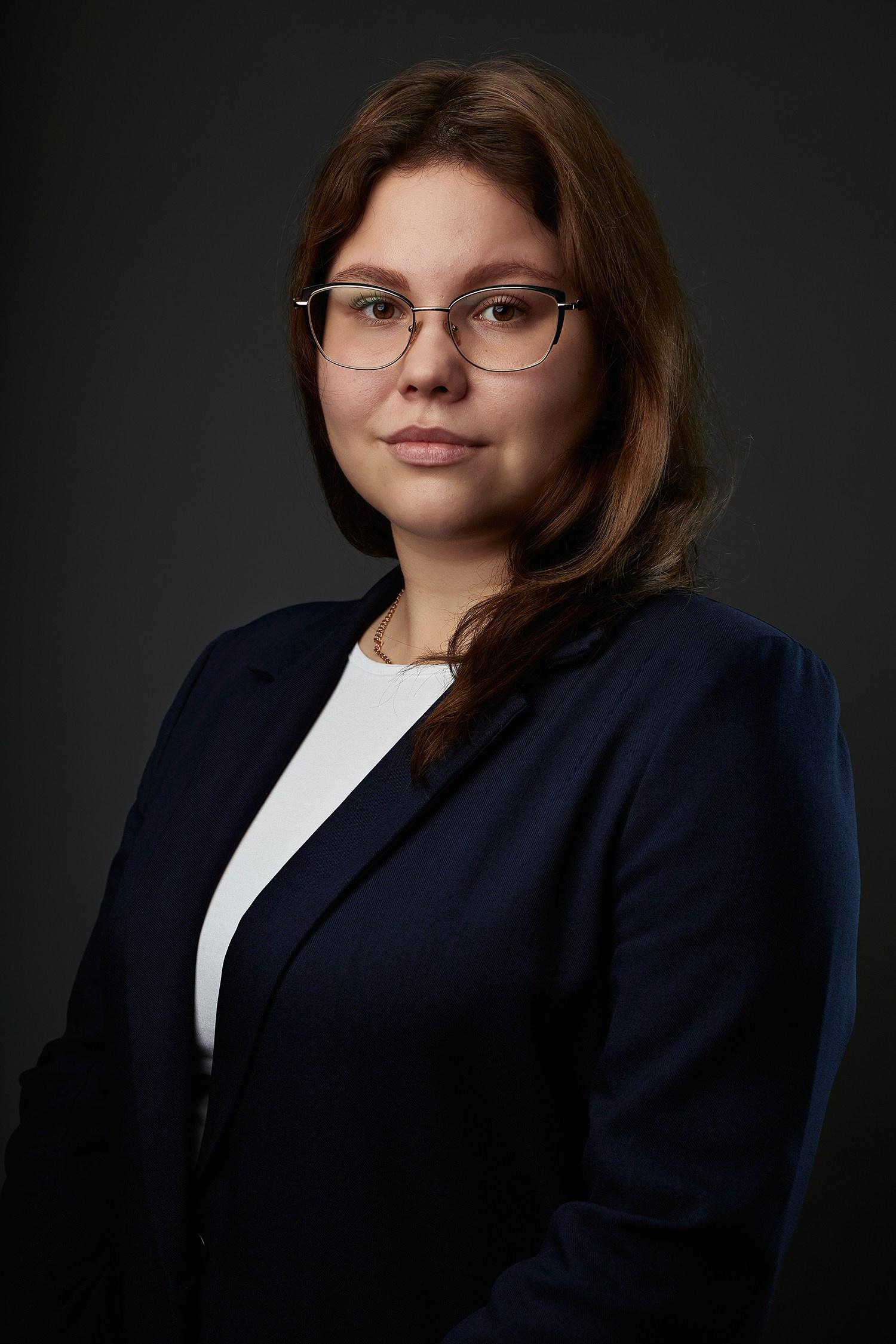 Фото на документы в Зеленограде. Фото на паспорт. Портретная фотостудия ЛукБук. Деловой портрет. Семейный портрет. Предметная фотосъемка