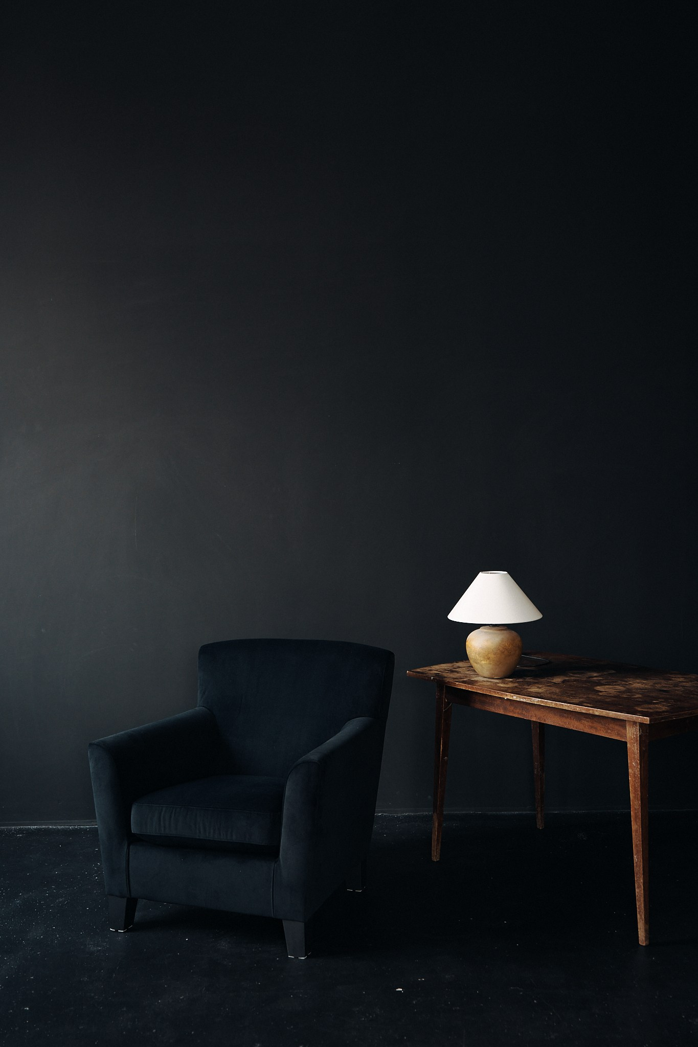 Минималистичная фотостудия в Барнауле. MN Studio