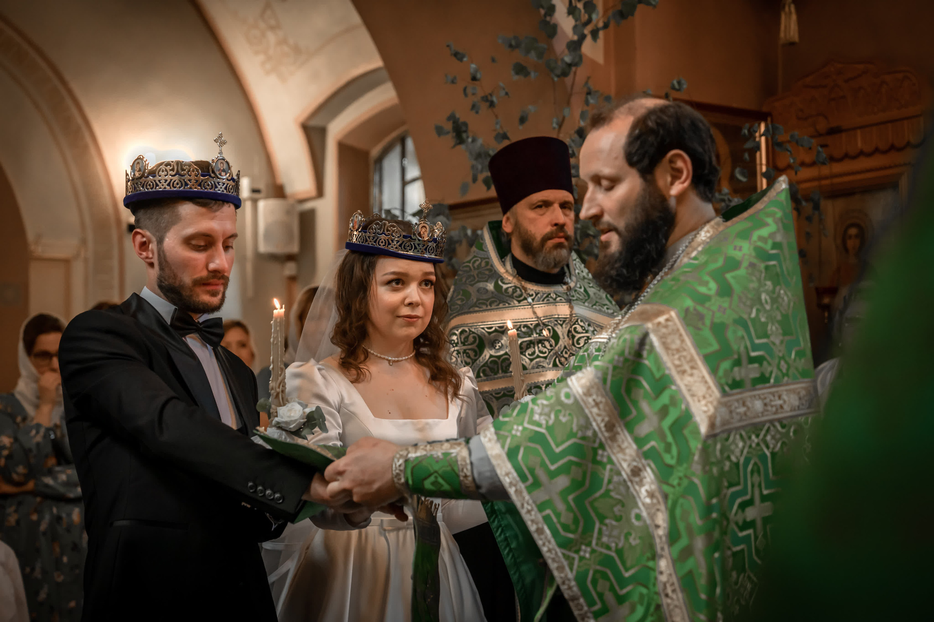 Фильмы о вашем таинстве. Фото- и видеосъёмка крещения и венчания. Фотограф на крещение Москва