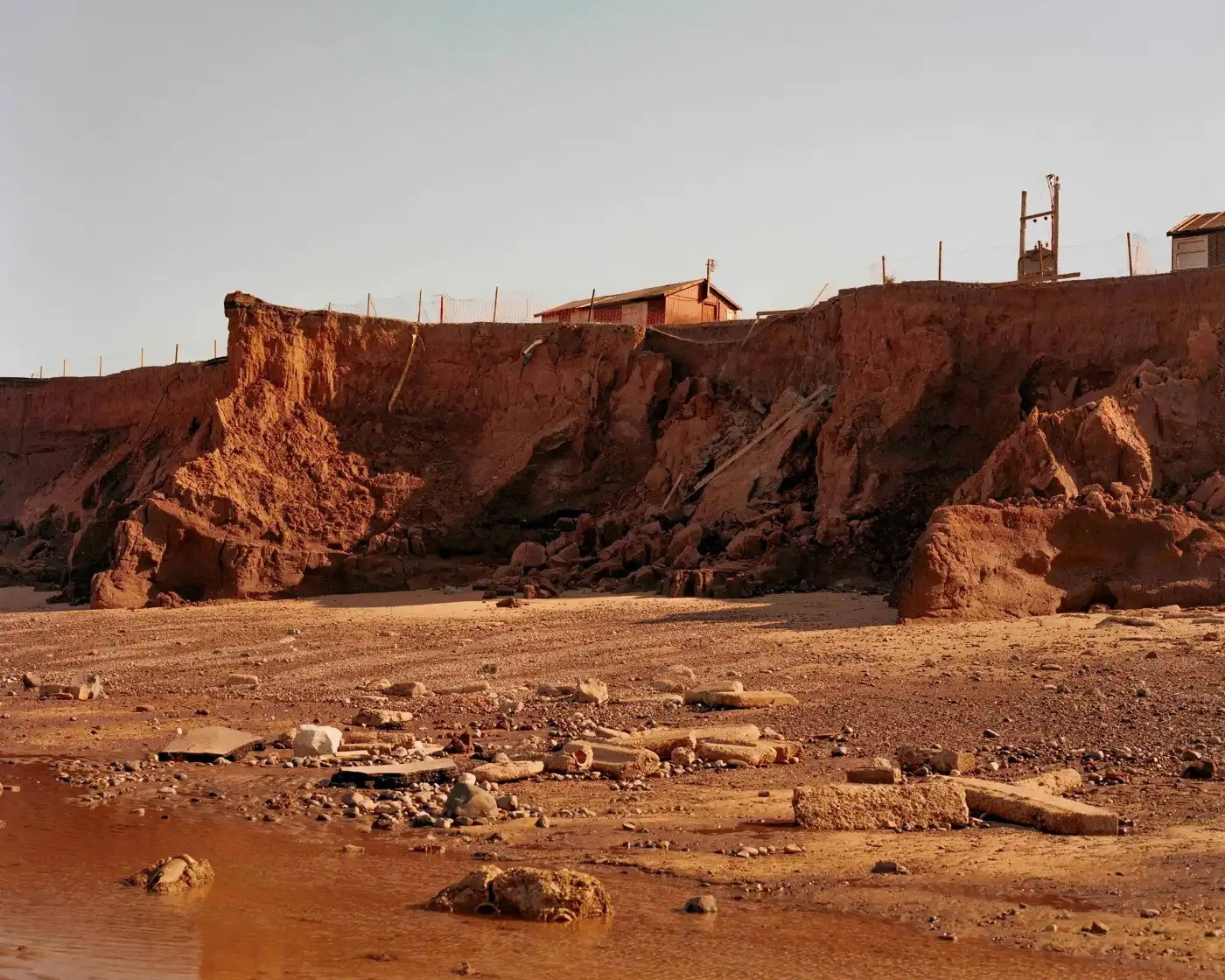 Книга Макса Меховски (Max Miechowski) «Land Loss». Private image