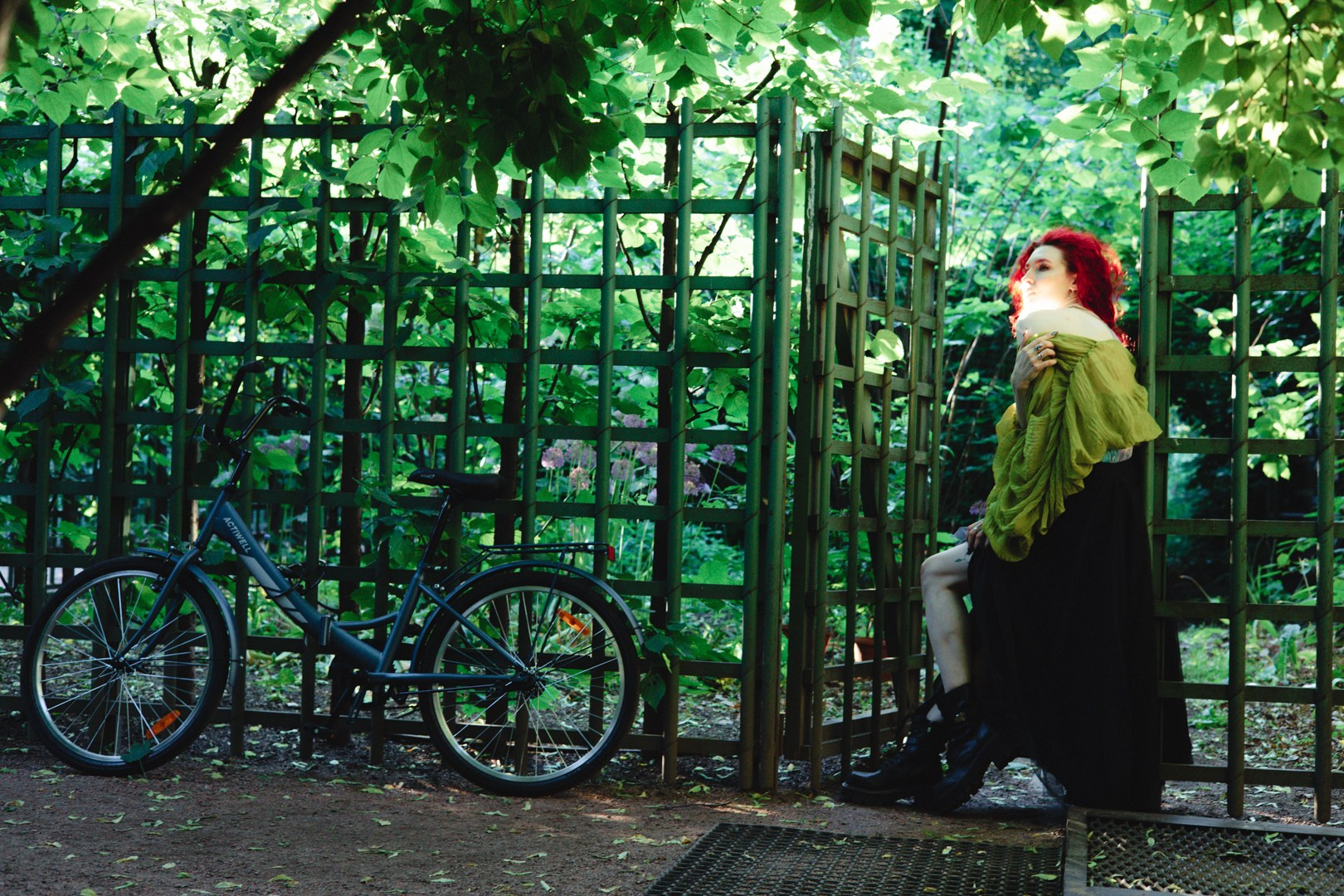 Street Marta. Юлия Астра: Фотограф в Санкт-Петербурге. Снимаю женские портреты, уличные съёмки в Петербурге и людей с их собаками