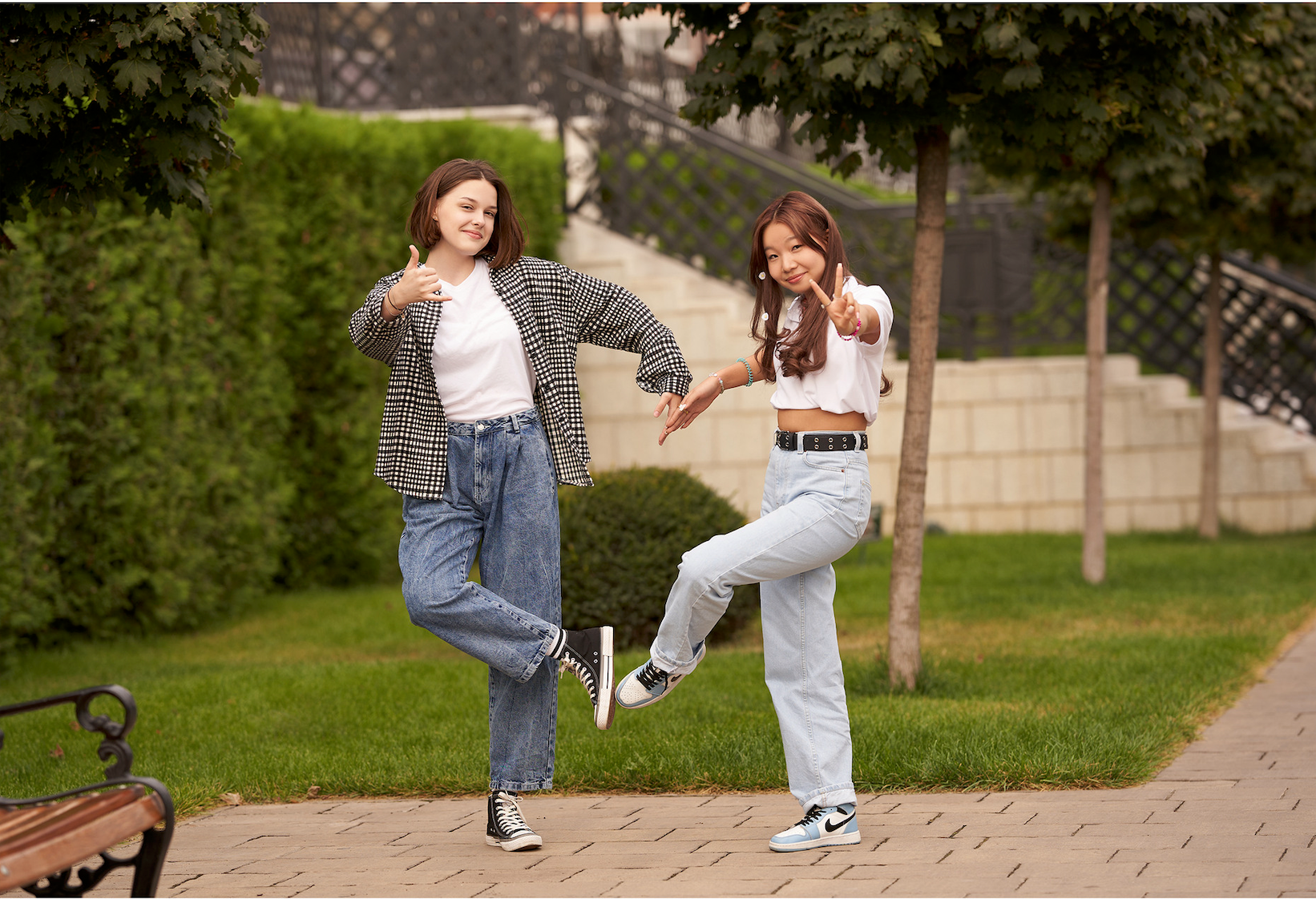 УЛИЧНЫЕ ЛОКАЦИИ. Красивый выпускной альбом в Краснодаре