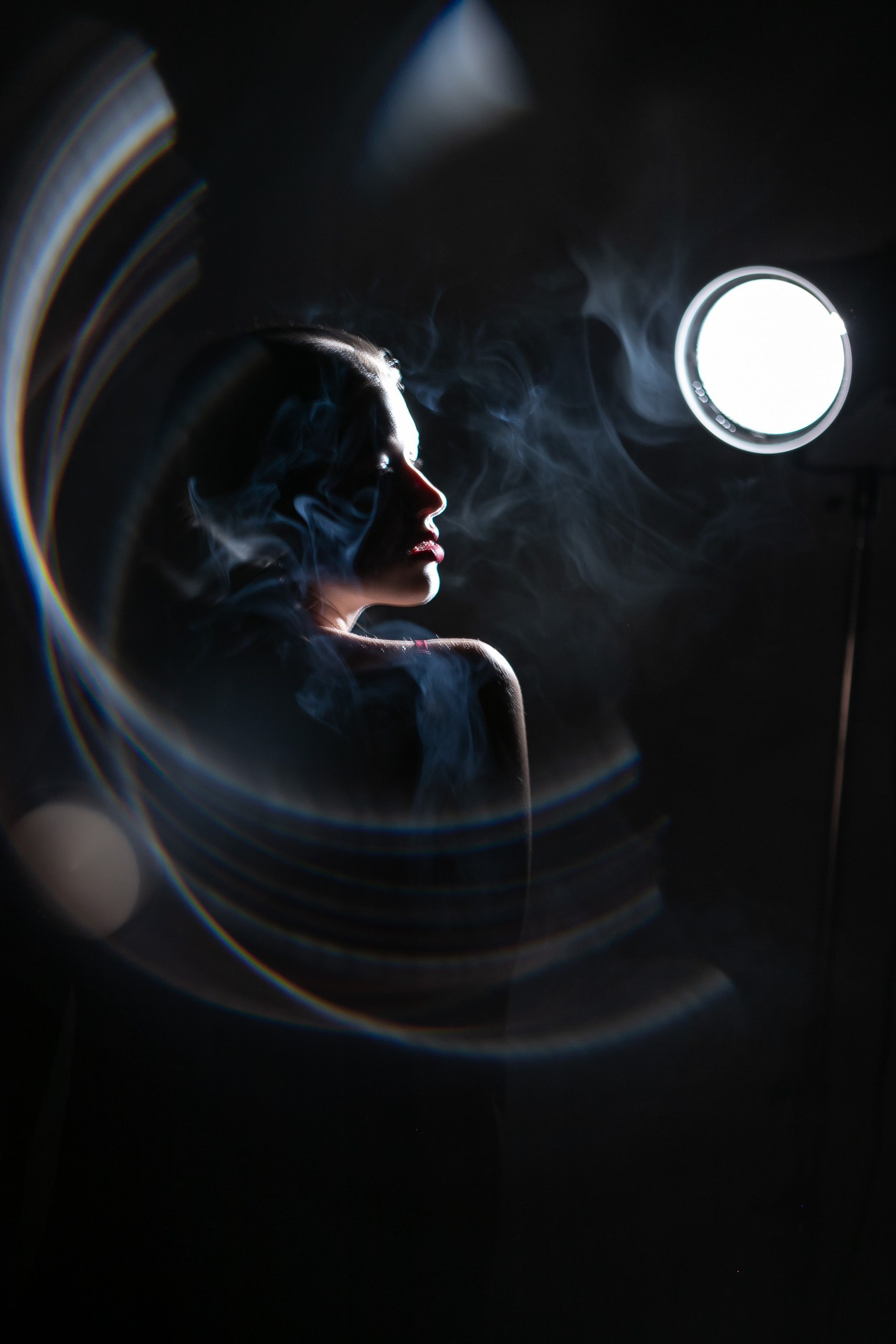 Эффектный свет в портрете глазами нашего фотосообщество. FOTOFAQ SKOOL г. Санкт-Петербург: очные, дистанционные и онлайн курсы фотографии