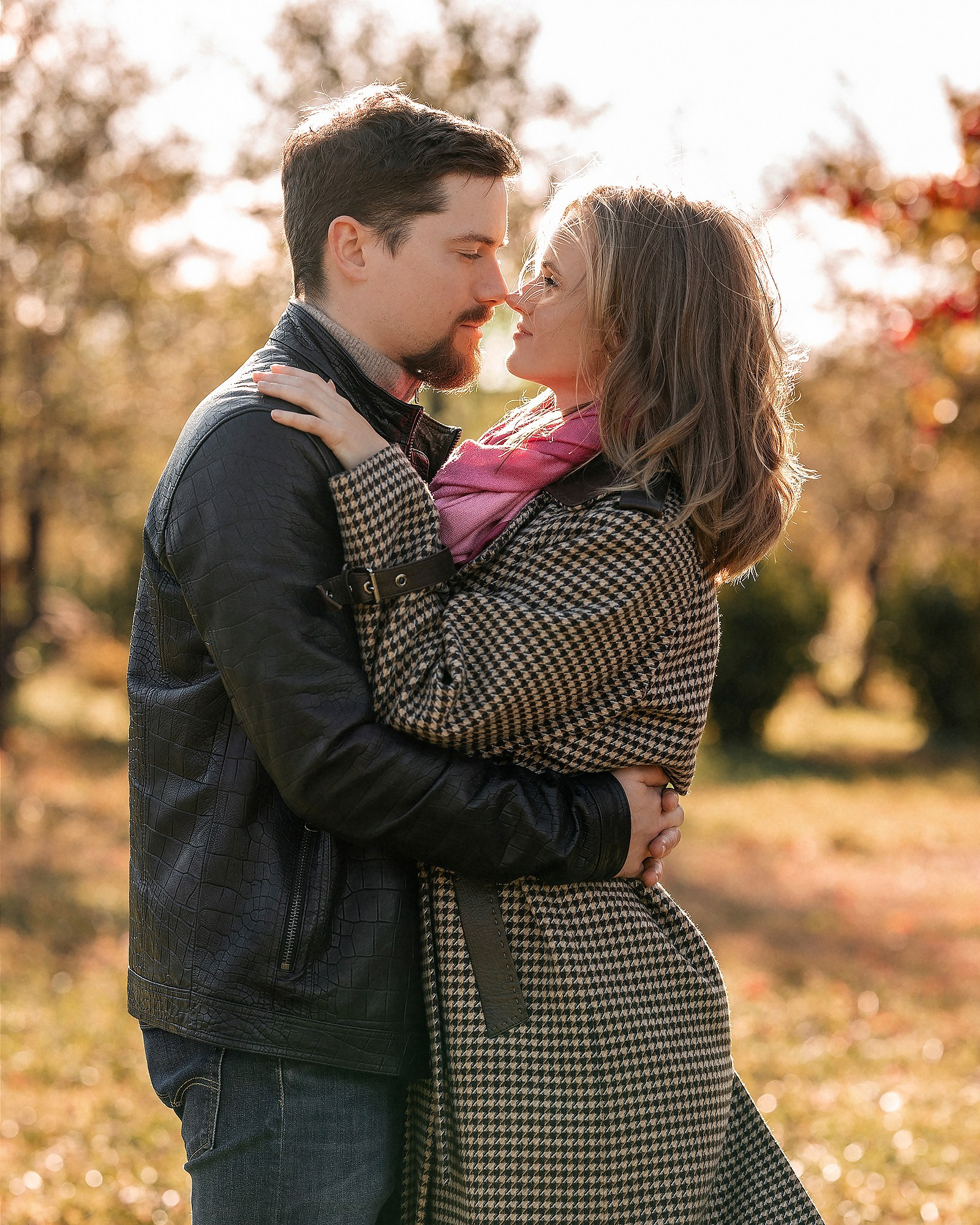 Друзья наши меньшие в осенней лавстори. Женский и семейный фотограф в Москве Виктория