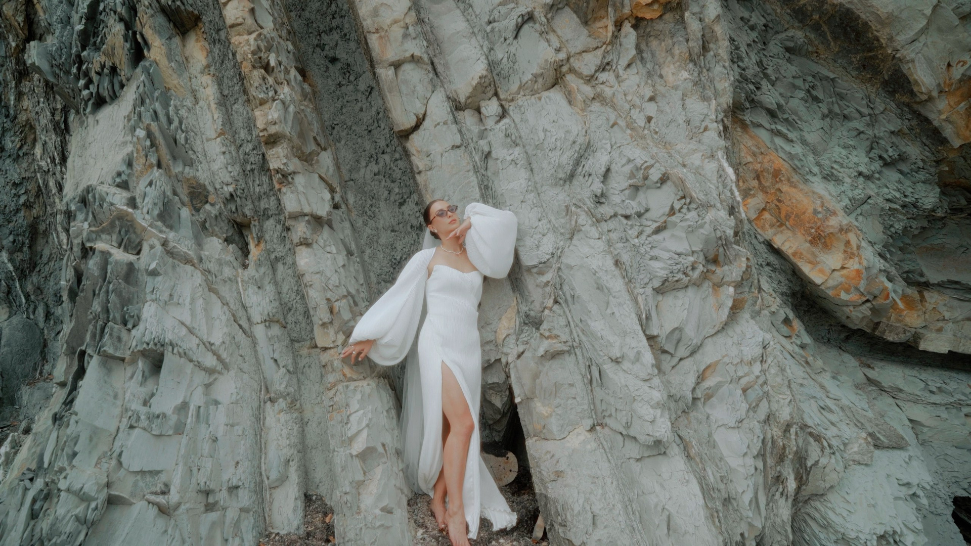 Видео Фауст Дом у моря. Подрядчики и друзья сети свадебных площадок House for wedding