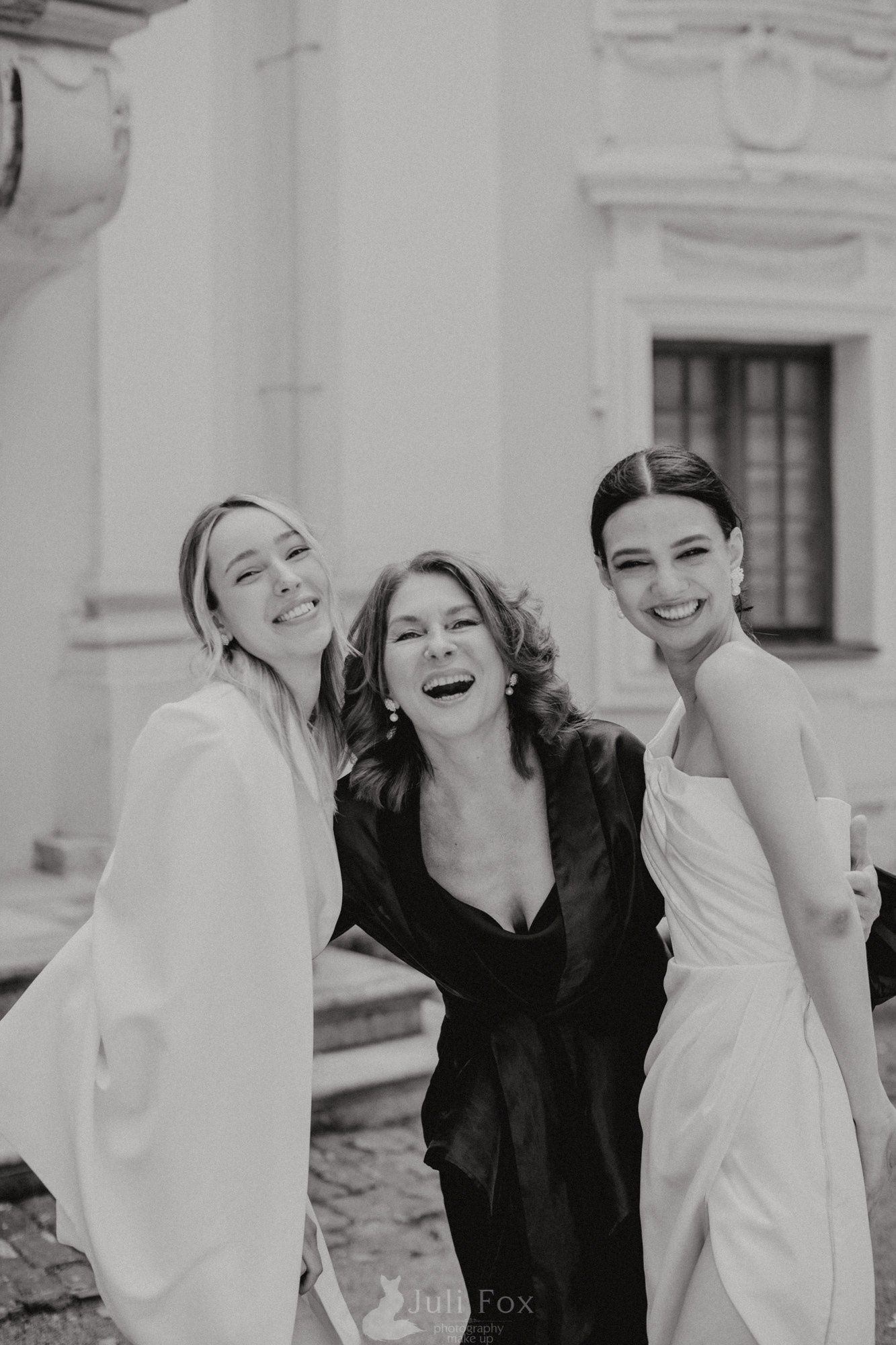 СВАДЕБНАЯ ФОТОСЪЕМКА. Портретный, свадебный, репортажный фотограф во Владивостоке Юлиана Джули Фокс