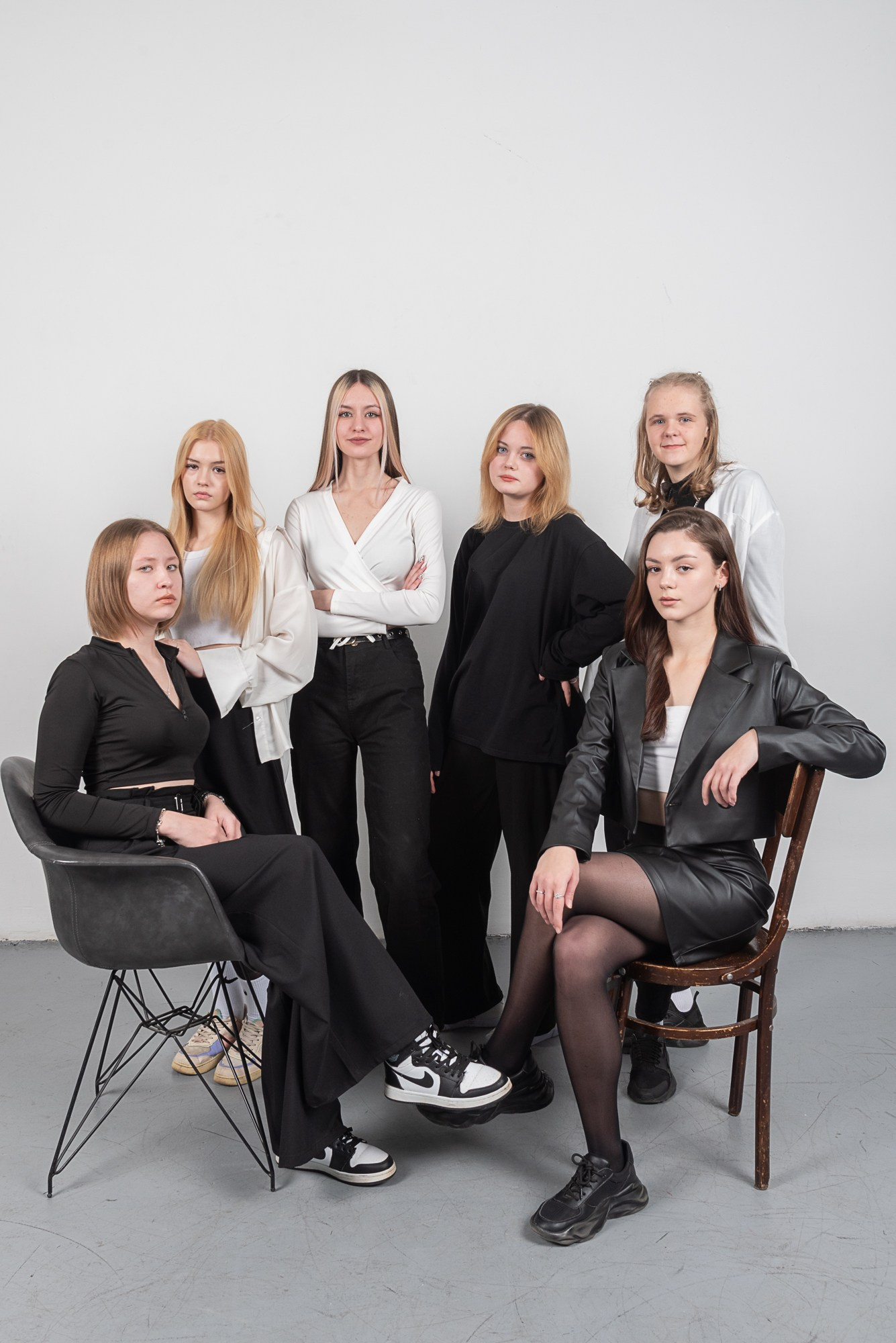 Школа № 187. Школьные и выпускные альбомы