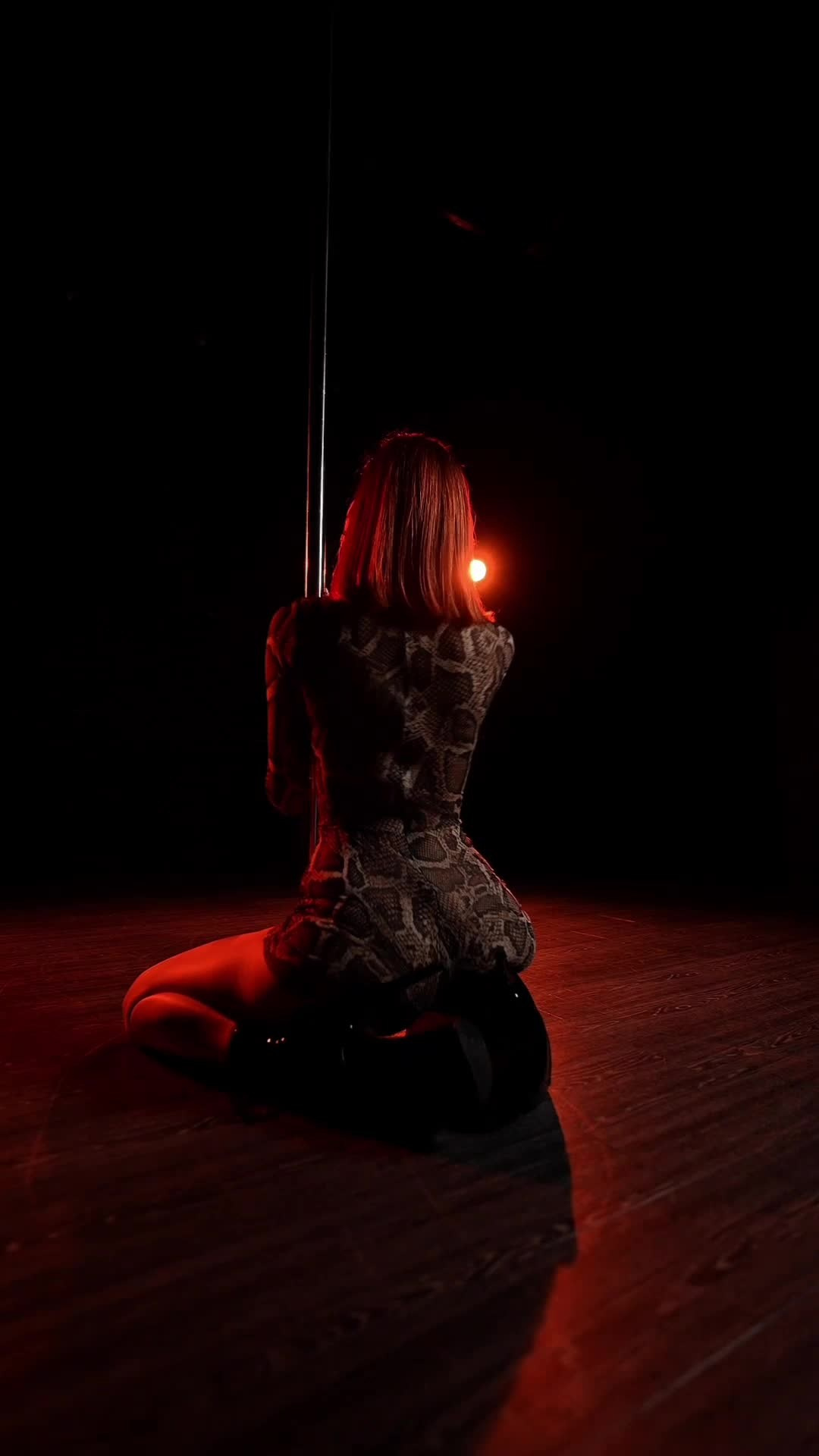 Локации Прожектора. Studio 4U — Для танца. Для фото. Для тебя