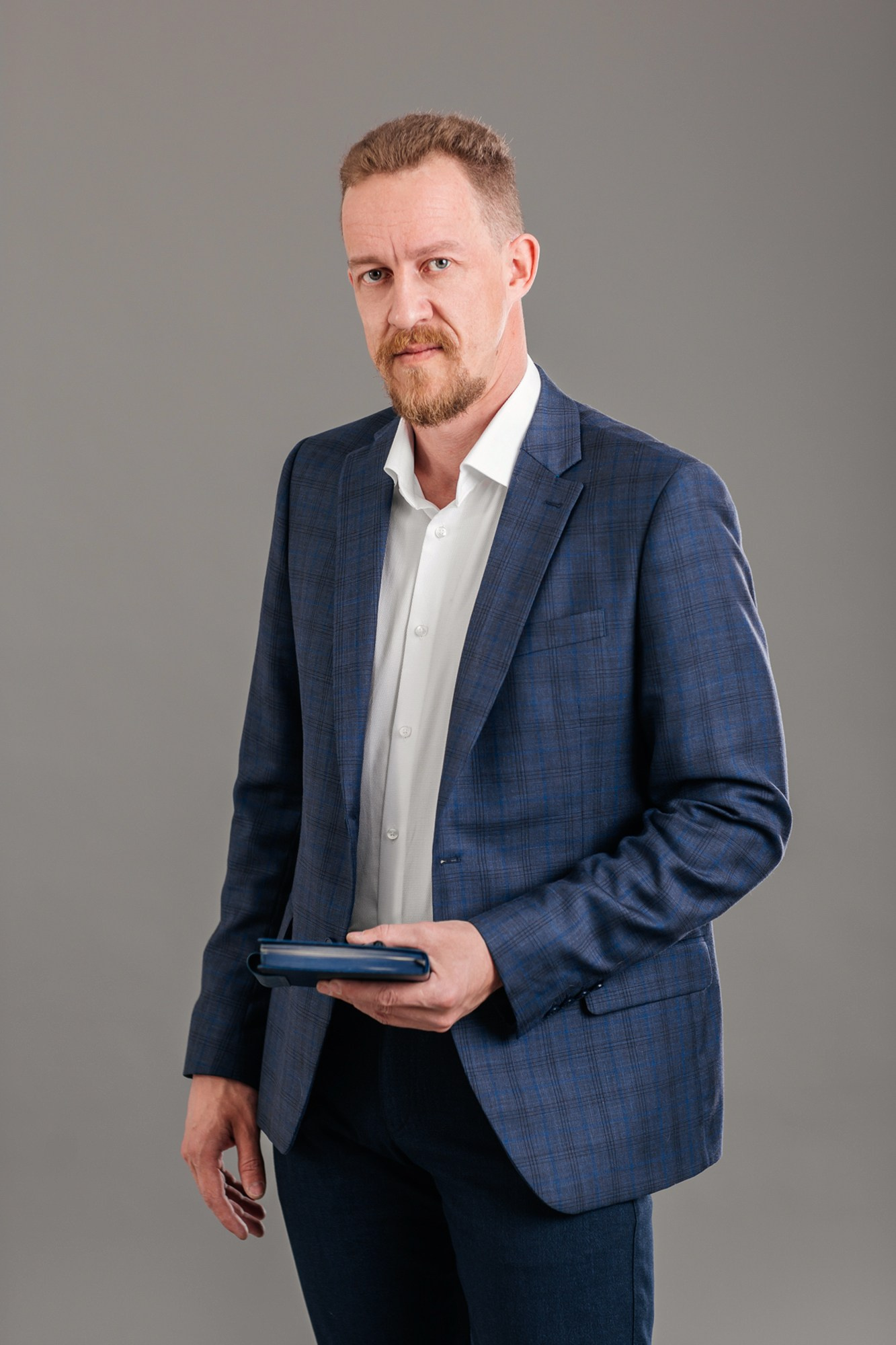 Деловой портрет. Татарникова (Измайлова) Елена — бизнес фотограф в Чите. Выезжаю по России