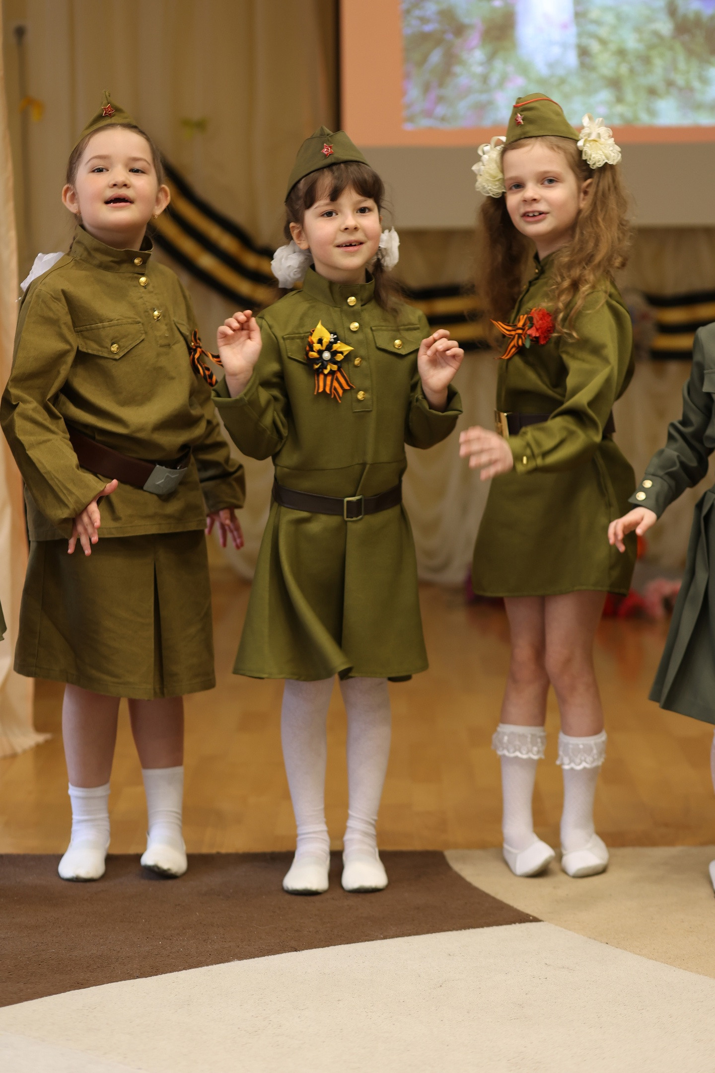 Выпускные альбомы школа. Фотограф Мальнева Юлия в Липецке, в Москве. Фотостудия MARU в Липецке