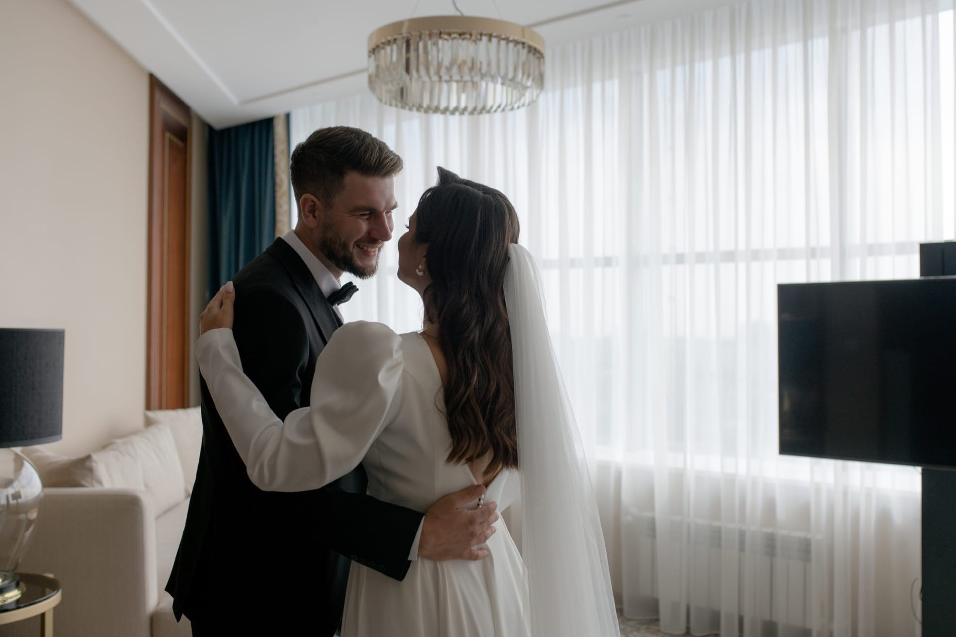 Специалисты свадебной индустрии Челябинска. Фотограф Челябинск — Кирилл Устюжанин