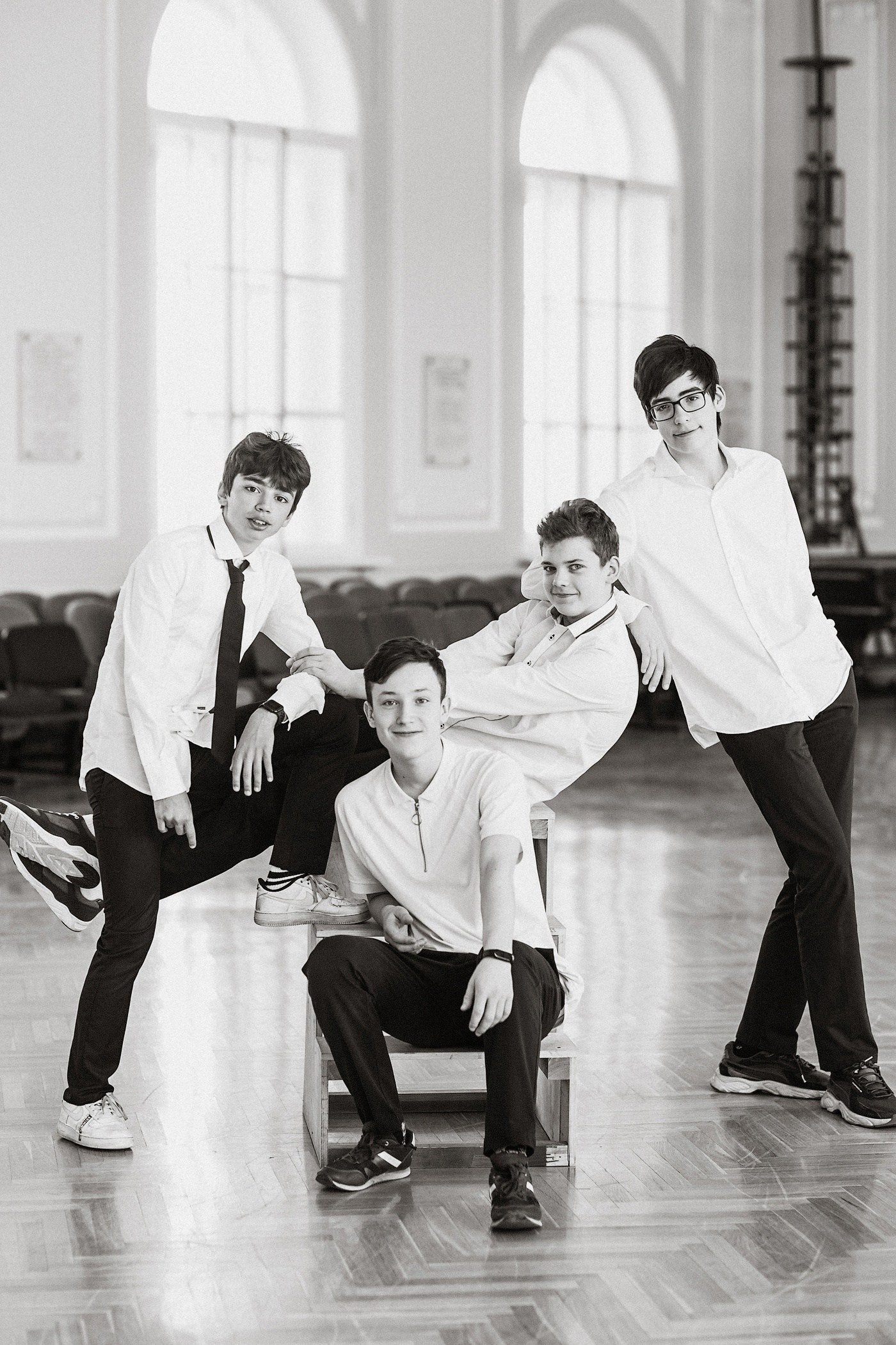 Фотосъёмка школьников: яркие кадры класса | Евченко. Выпускные альбомы СПБ для садов и школ | Фотограф Олька Евченко