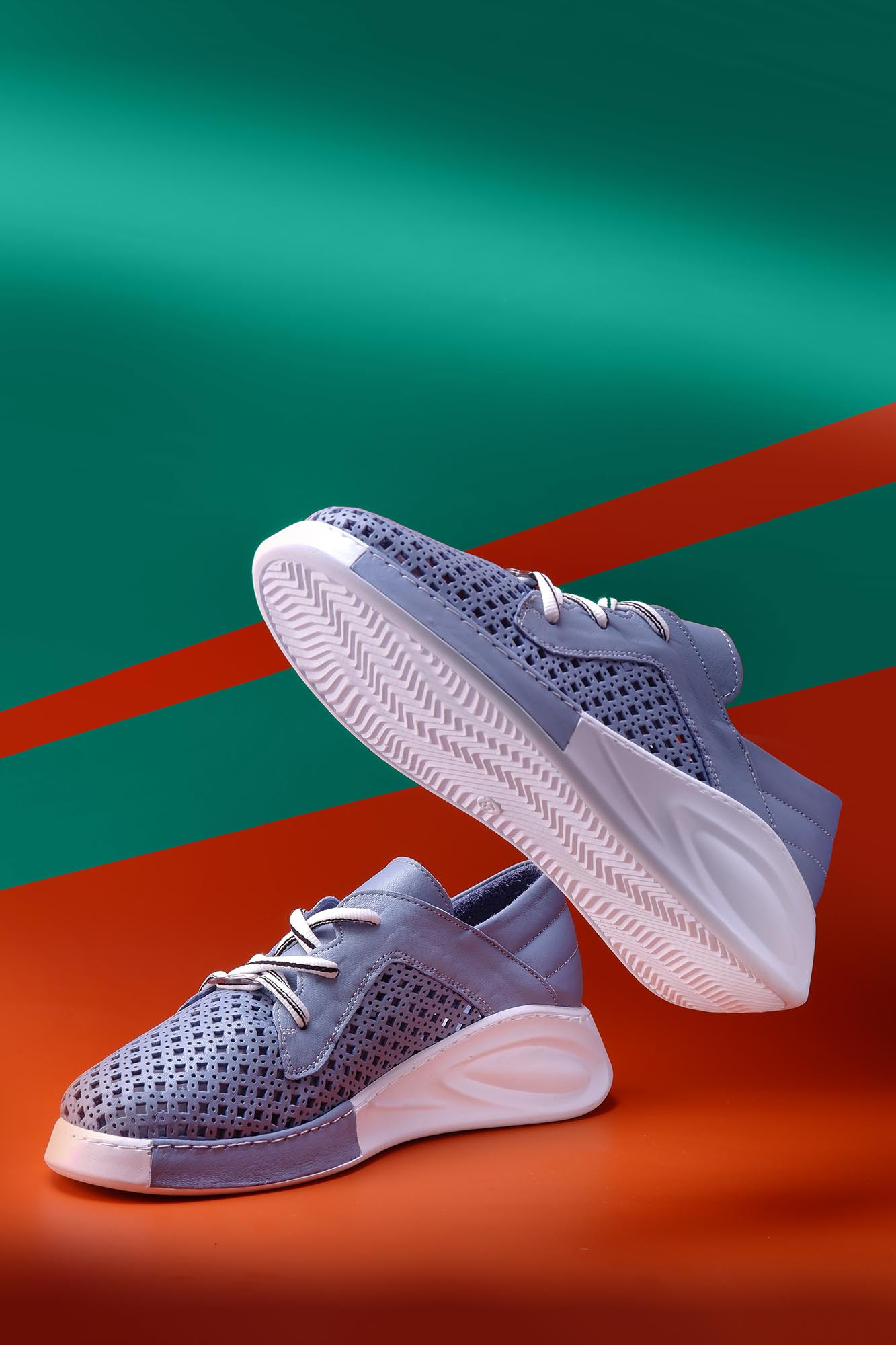 Фотосъемка обуви Киров. Предметный фотограф Киров. Съемка для маркетплейсов