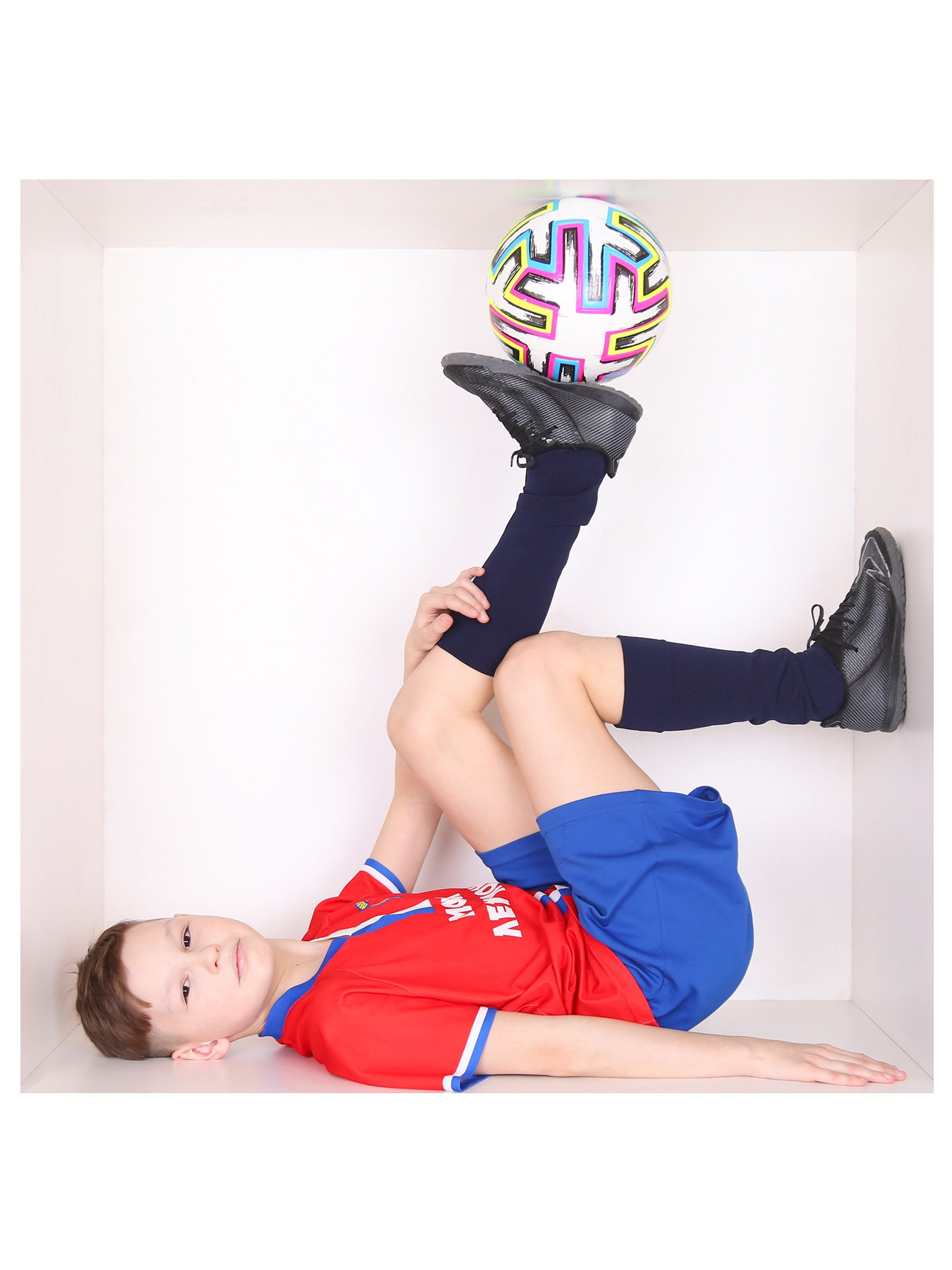 Выпускные альбомы для начальной школы печать на заказ. Выпускные альбомы в Тюмени для школ, садов, вузов спортивных секций