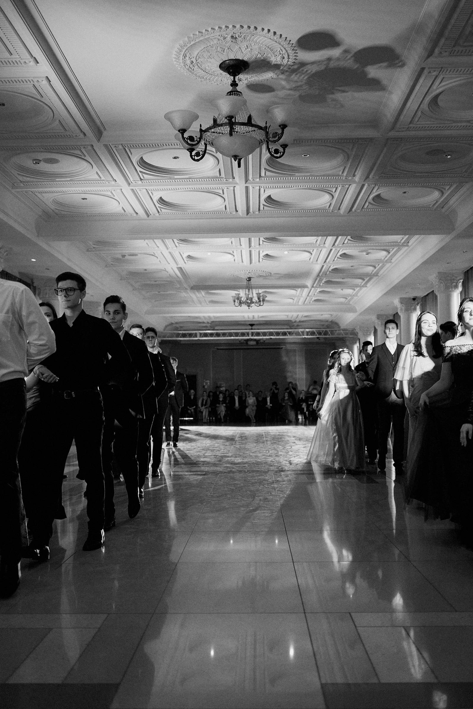 Бал. Денис Паунин — Фотографии