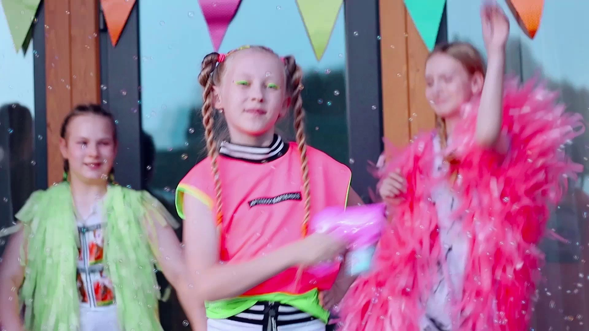 Клипы и Кино. Сергей Кошкин ВИДЕООПЕРАТОР, ОПЕРАТОР-ПОСТАНОВЩИК, ВИДЕОГРАФ