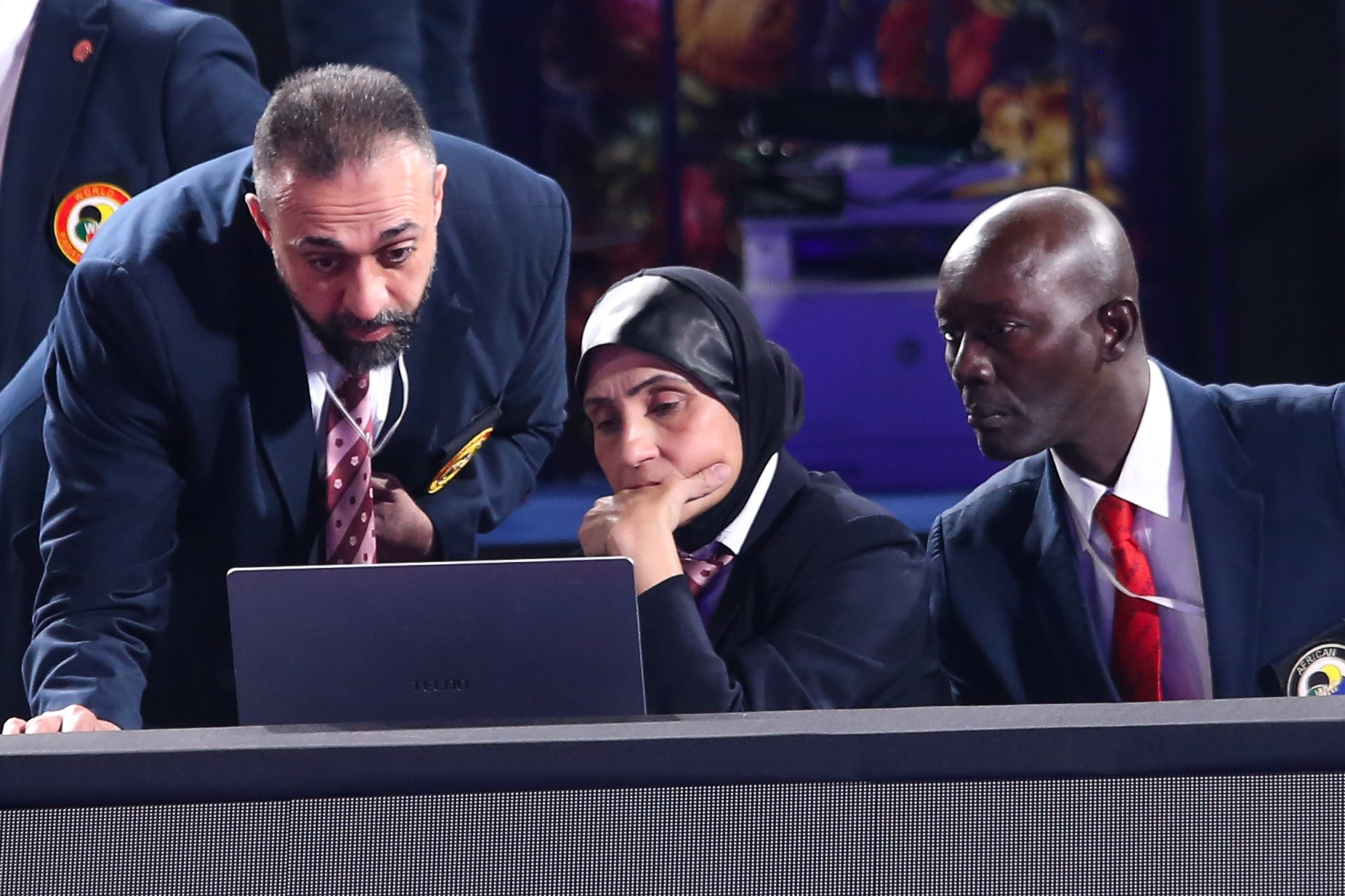 «Спорт через объектив: история в каждом снимке!»