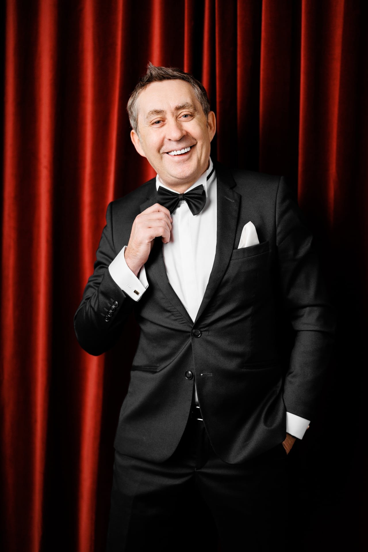 Ведущий Валерий Чигинцев