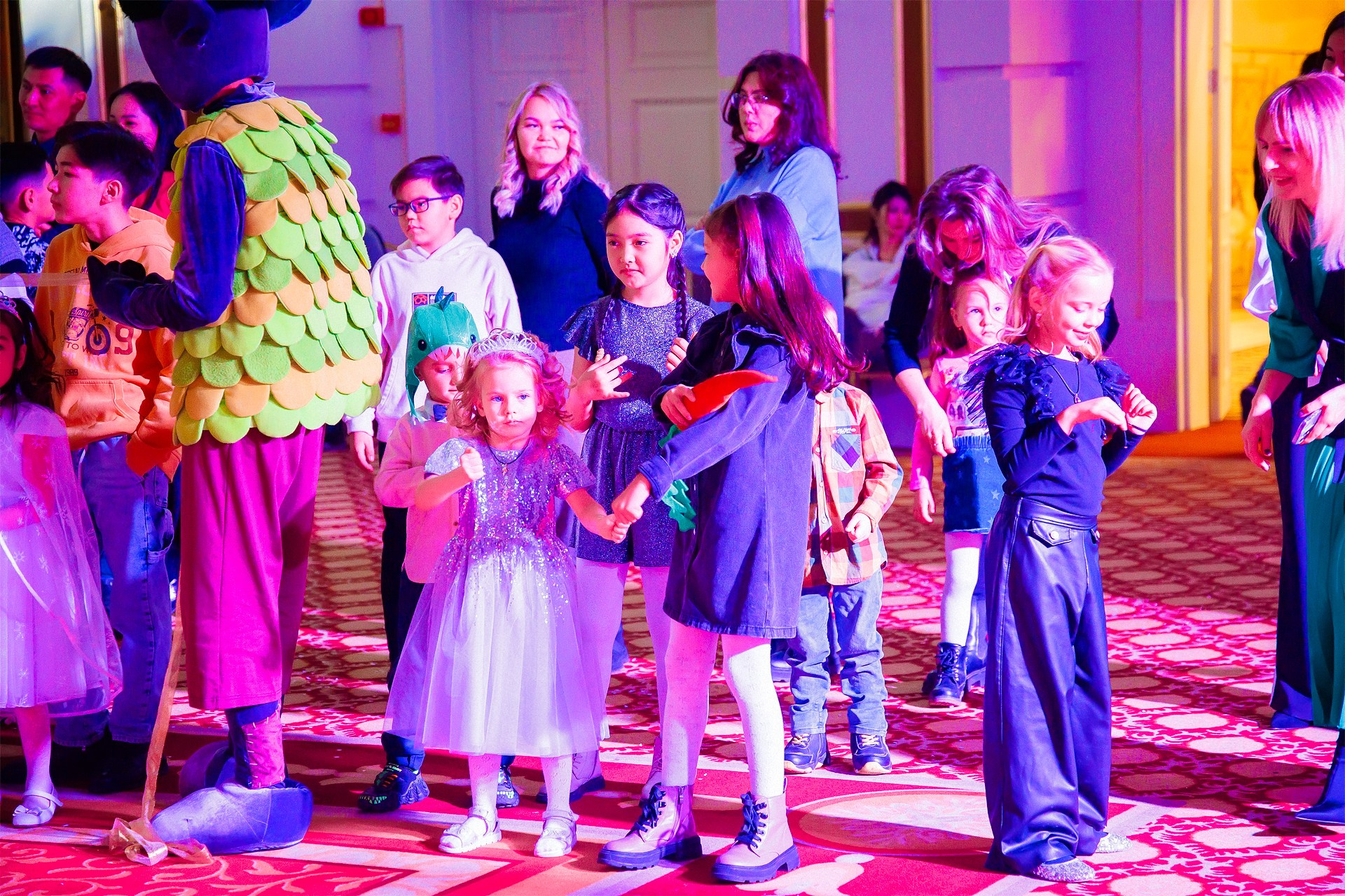 Новогодний утренник Rixos. Семейный и Свадебный фотограф в Астане Александр Астапов