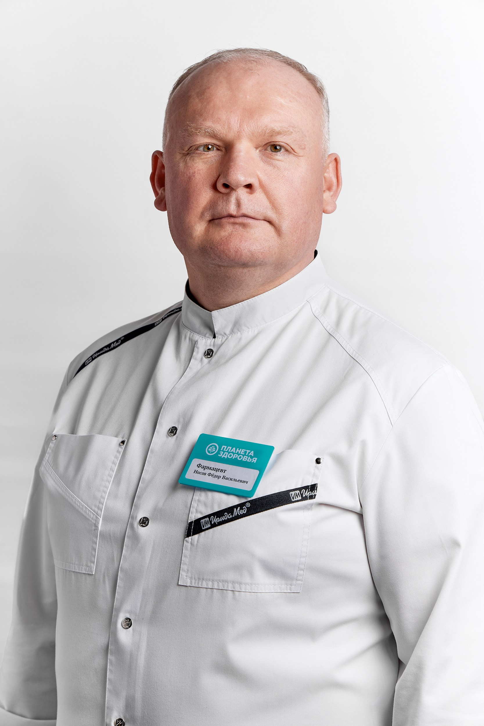 Фото на документы в Зеленограде. Фото на паспорт. Портретная фотостудия ЛукБук. Деловой портрет. Семейный портрет. Предметная фотосъемка