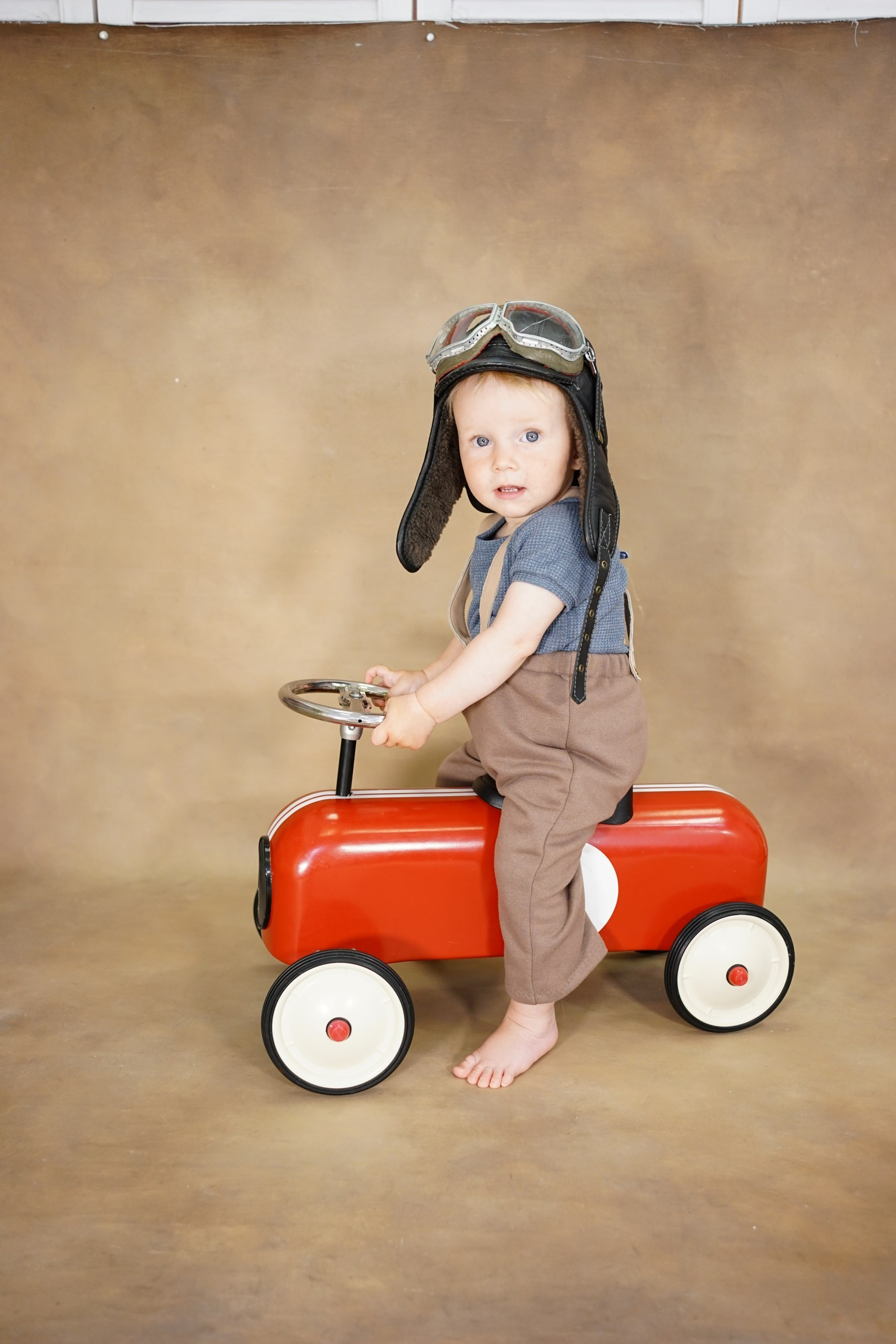 Фотосессия на Годик для Мальчиков. Детская Фотостудия ГОДОВАСИКИ в Санкт-Петербурге фотосесия на годик