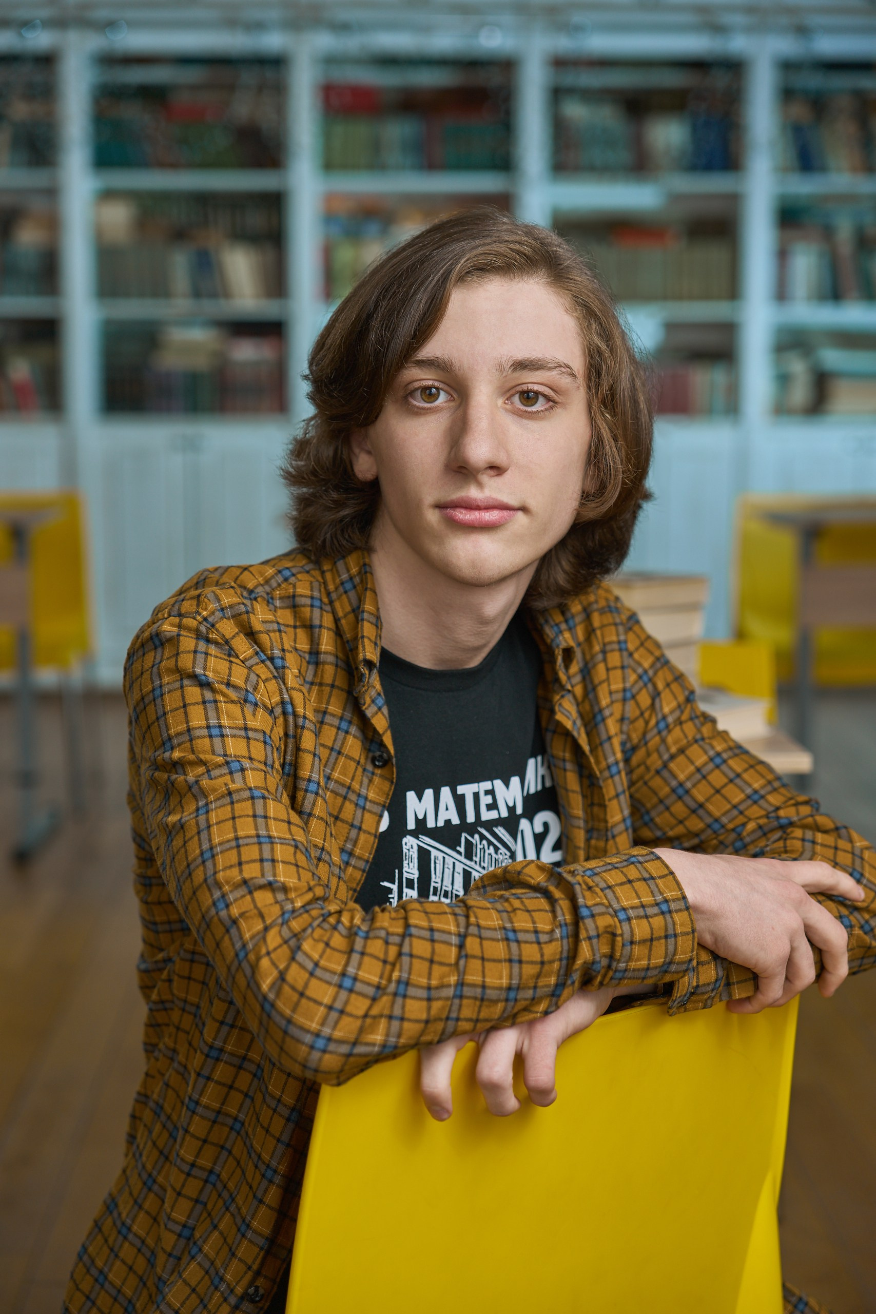 Фотограф выпускных альбомов школ. Контент-фотограф в Москве Тима Забабурин