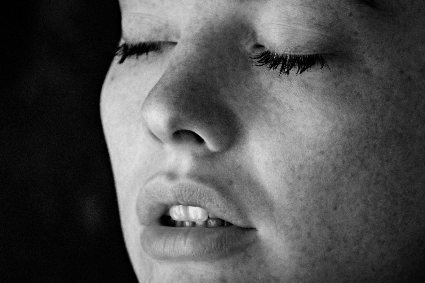 Фотограф в Москве | Фотосессия в Москве от Жени Шершнёва | Портретный фотограф | Арт фото | ню