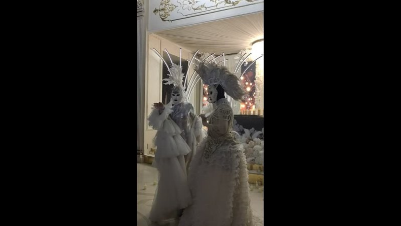 Артисты на банкете. Мимы и Ходулисты на встречу гостей. Москва