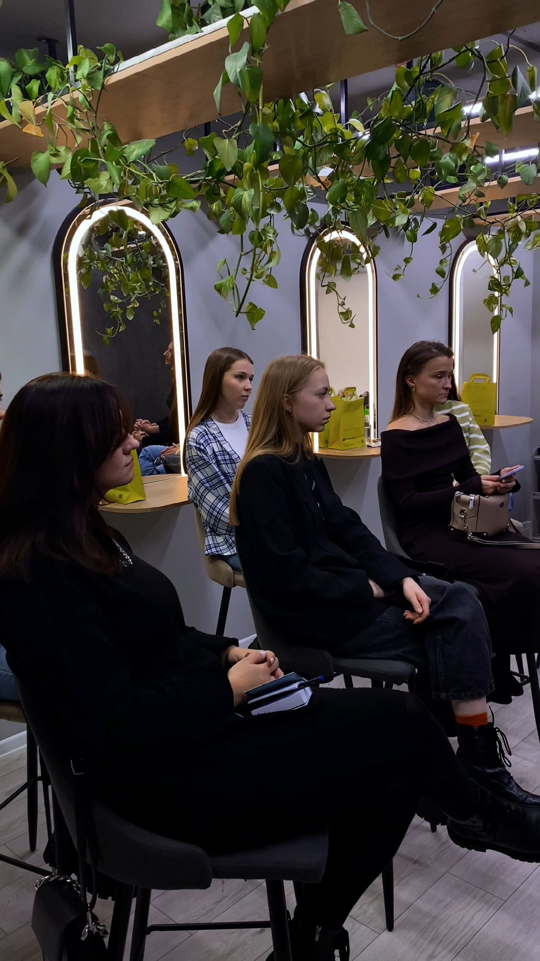 BEAUTY встреча (обучение макияж и прическа). Фотограф Беларусь — Ольга Шаповалова (Жардецкая)