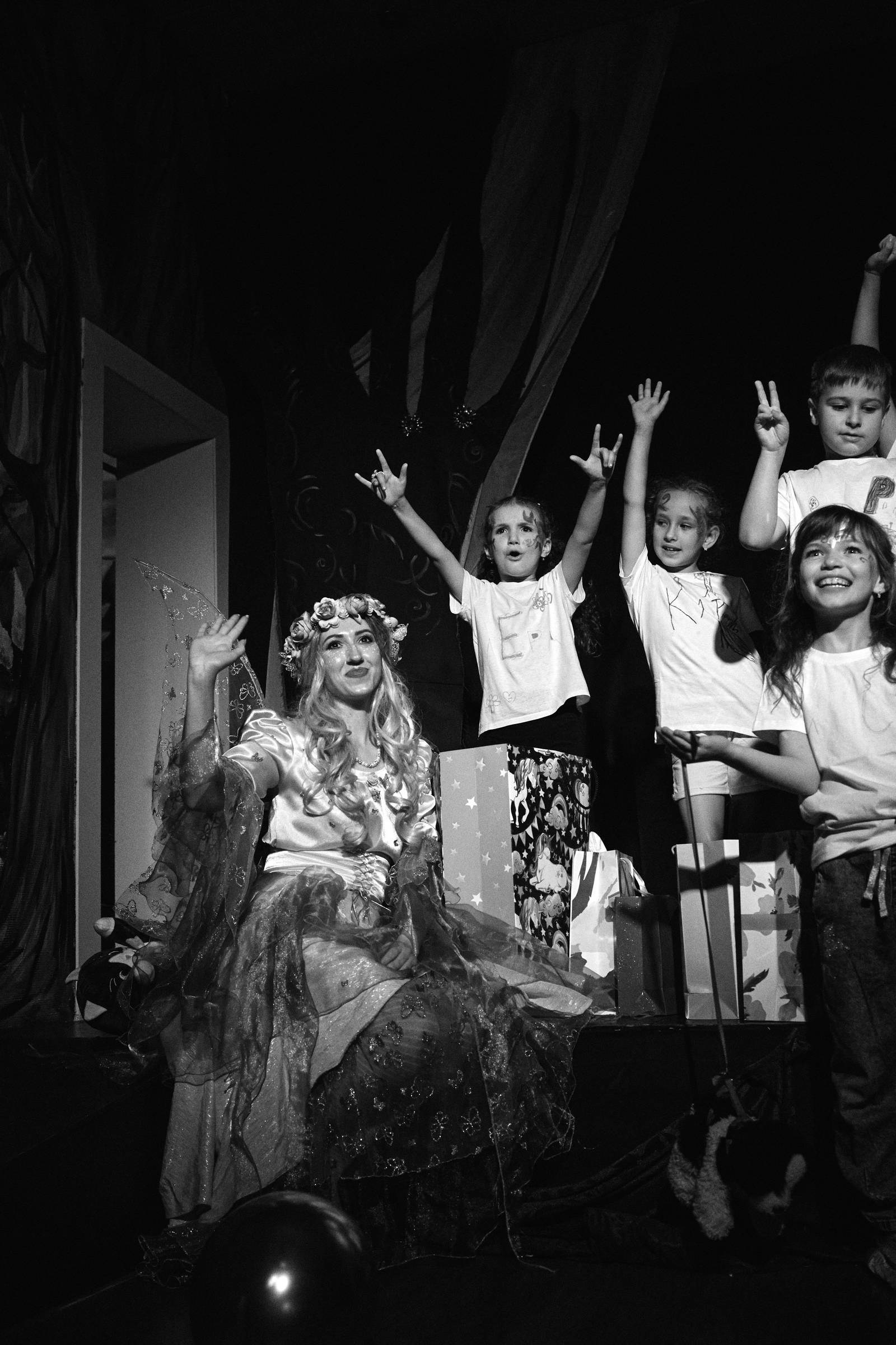 Восемь. Денис Паунин — Фотографии