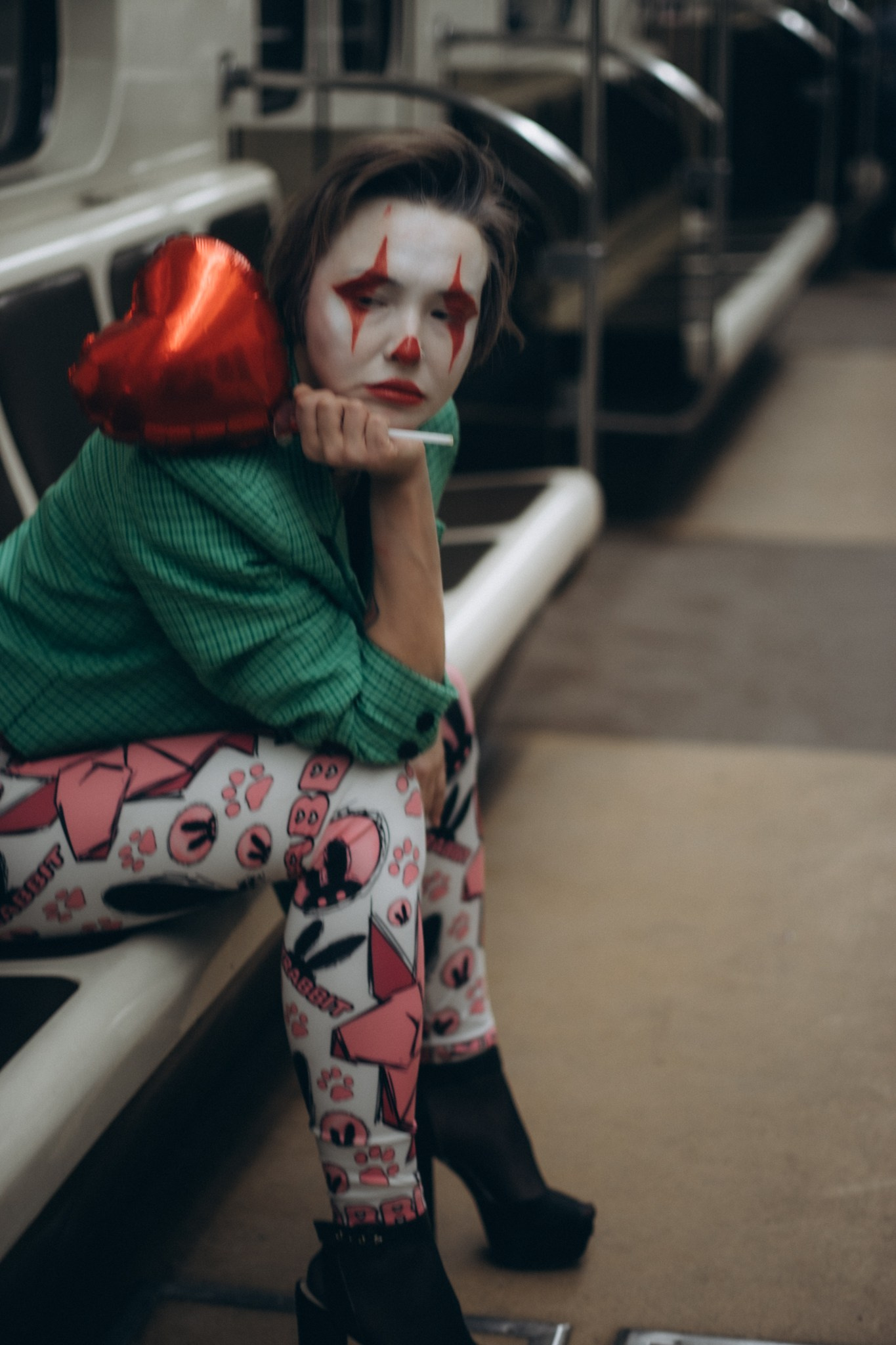 И С А Я. Портретный и уличный фотограф в Санкт-Петербурге Сергей Кутьин