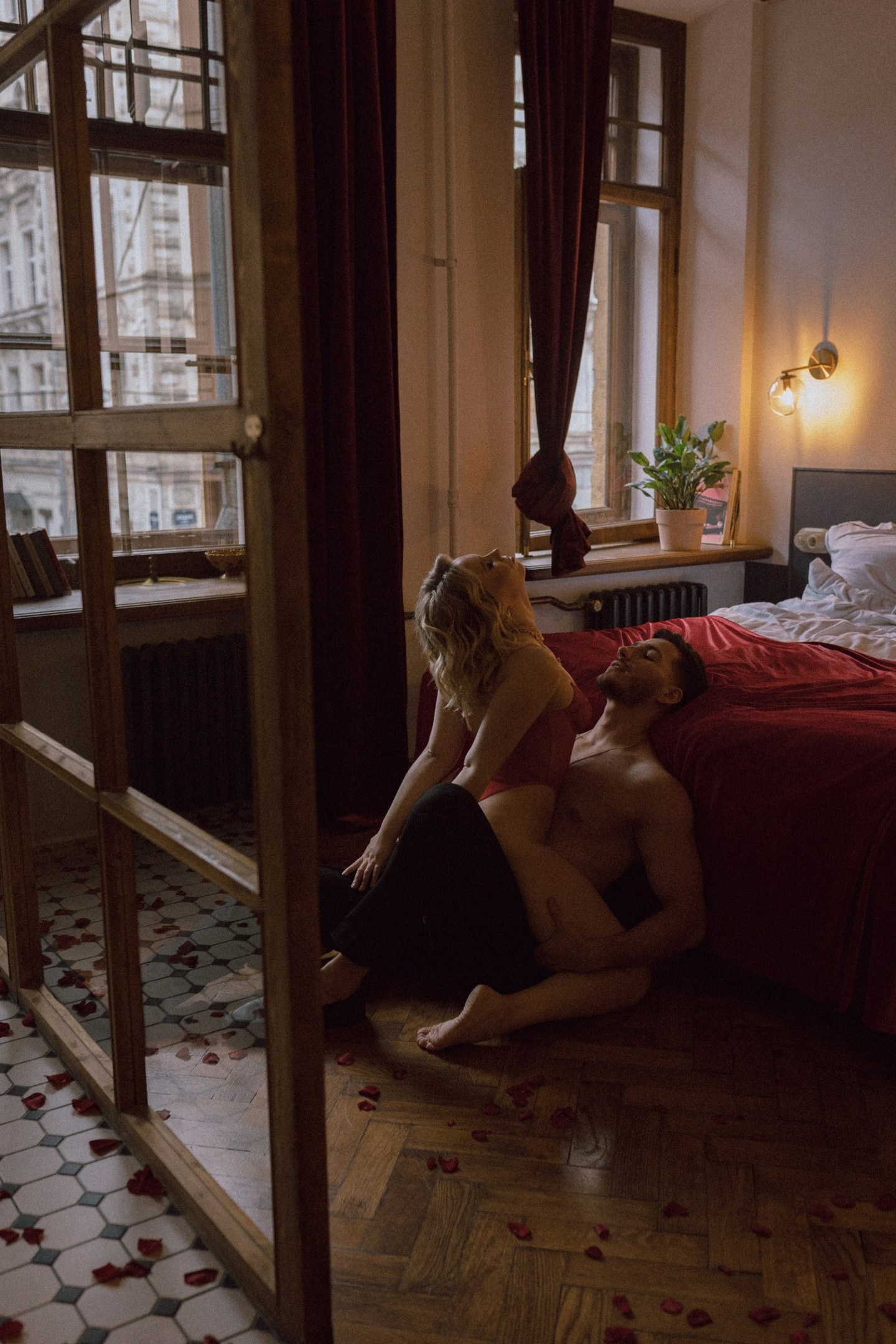 ФОТОГРАФ ЭРОТИКА СПБ|НЮ|PLAYBOY